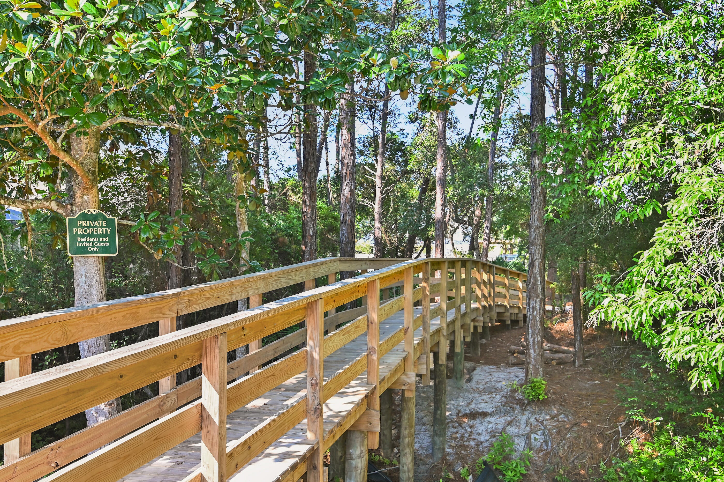 Mussett Bayou Manor - Residential
