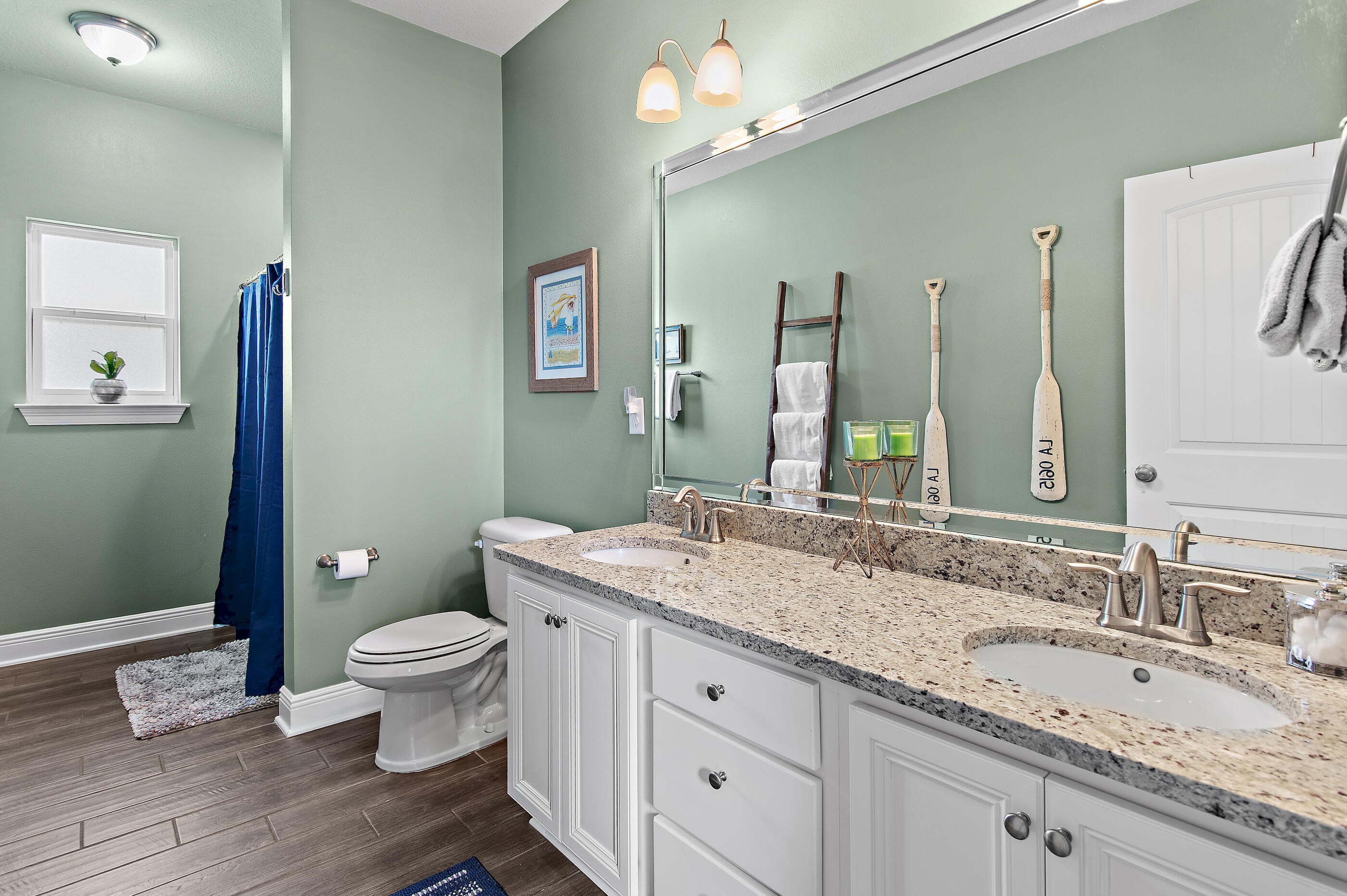 Mussett Bayou Manor - Residential