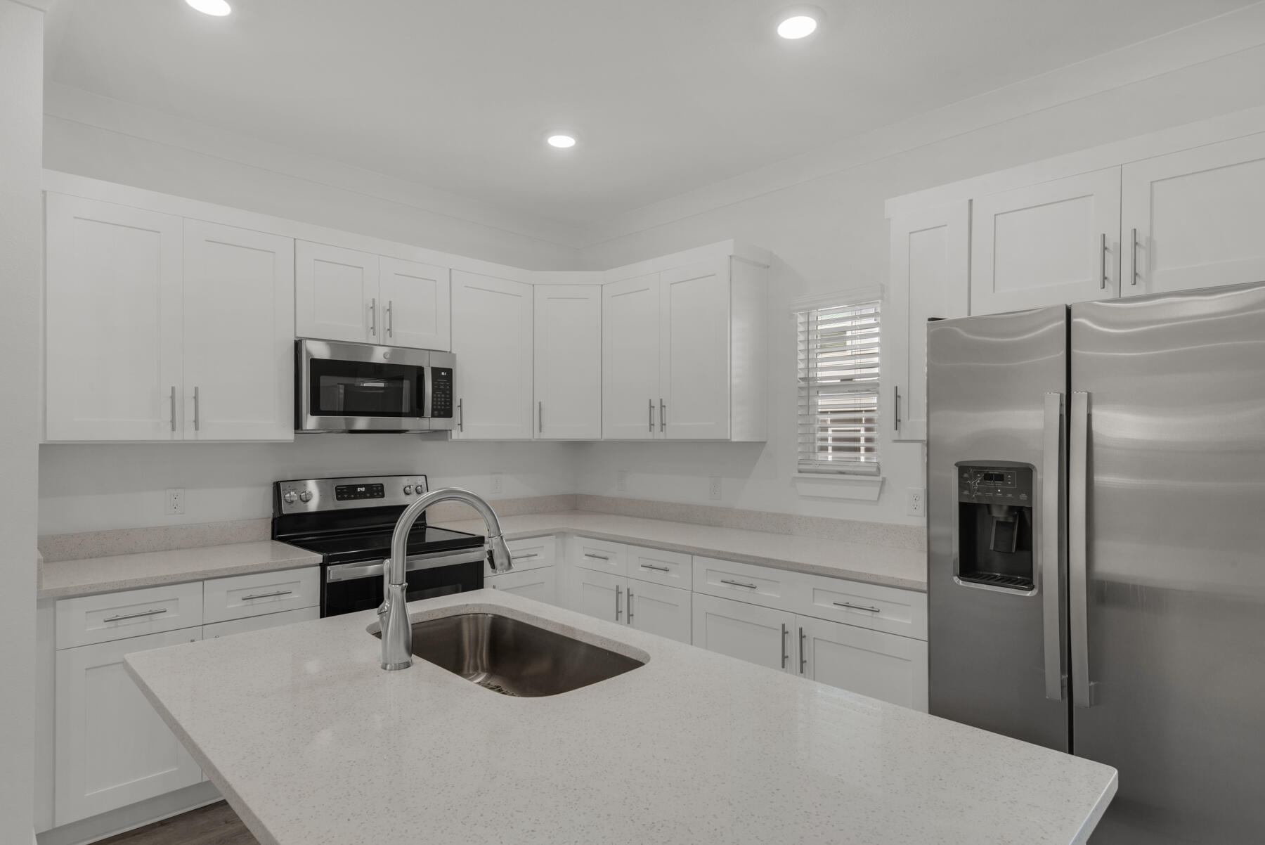 VERANDAS AT FREEPORT - Residential Lease