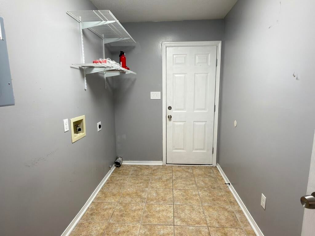 CENTURY WOODS - Residential