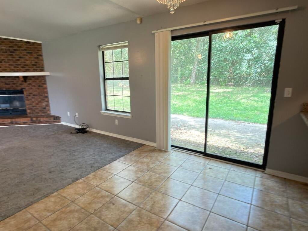 CENTURY WOODS - Residential