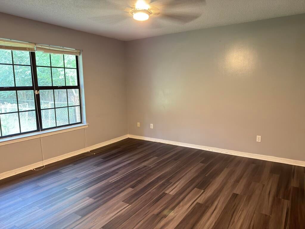 CENTURY WOODS - Residential