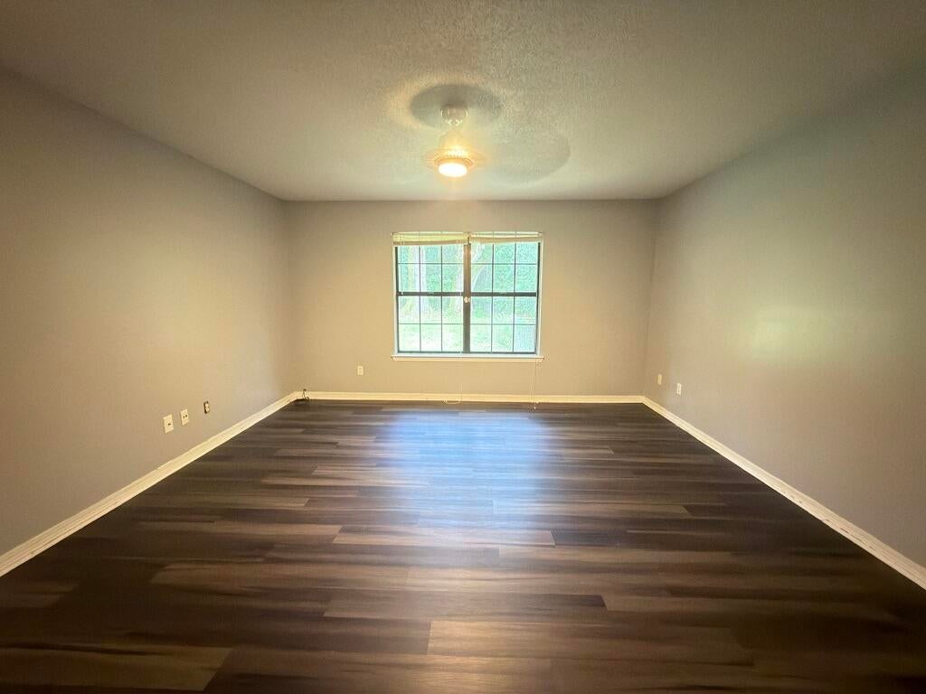 CENTURY WOODS - Residential