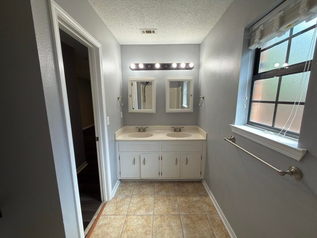 CENTURY WOODS - Residential