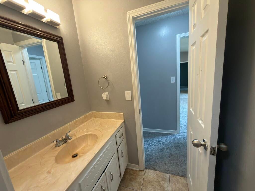 CENTURY WOODS - Residential