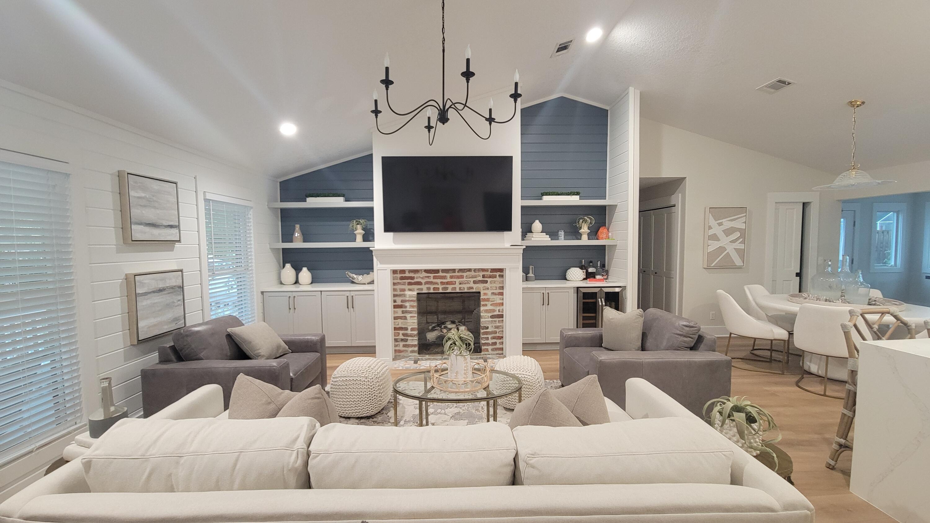 MOORES LANDING - Residential Lease