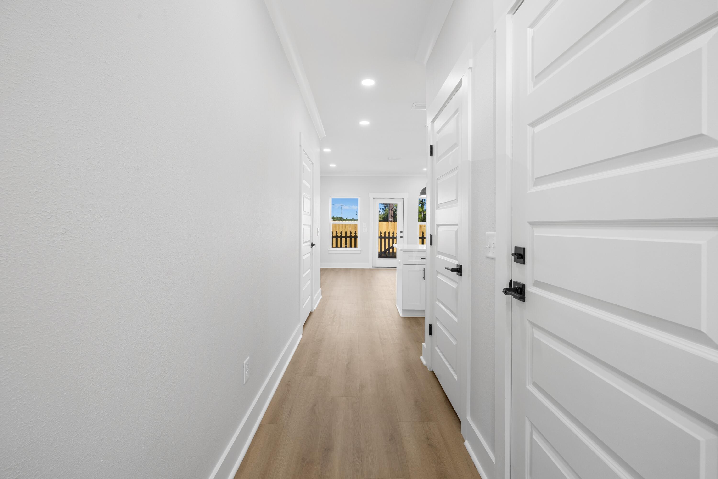 METES & BOUNDS - Residential Lease