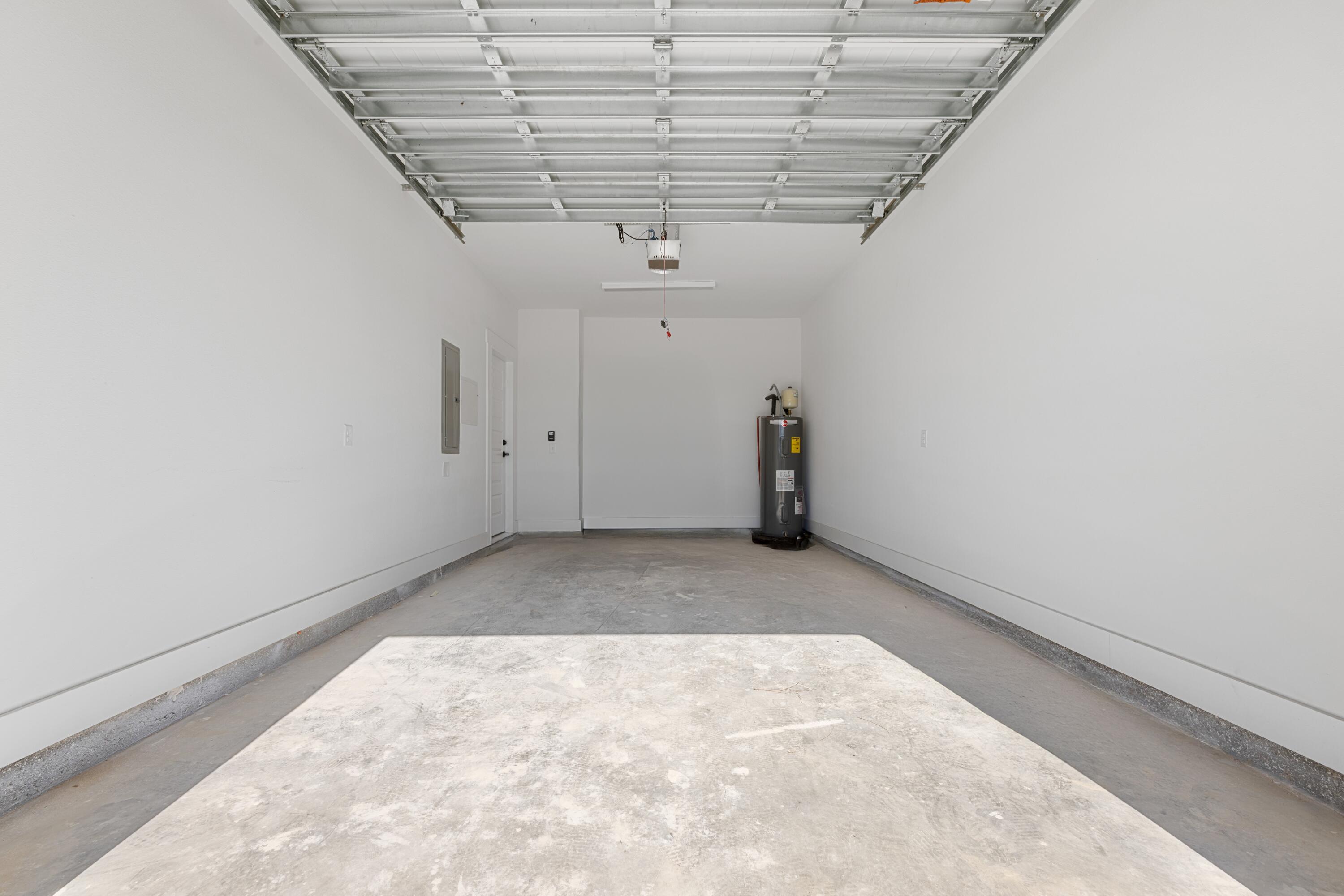 METES & BOUNDS - Residential Lease