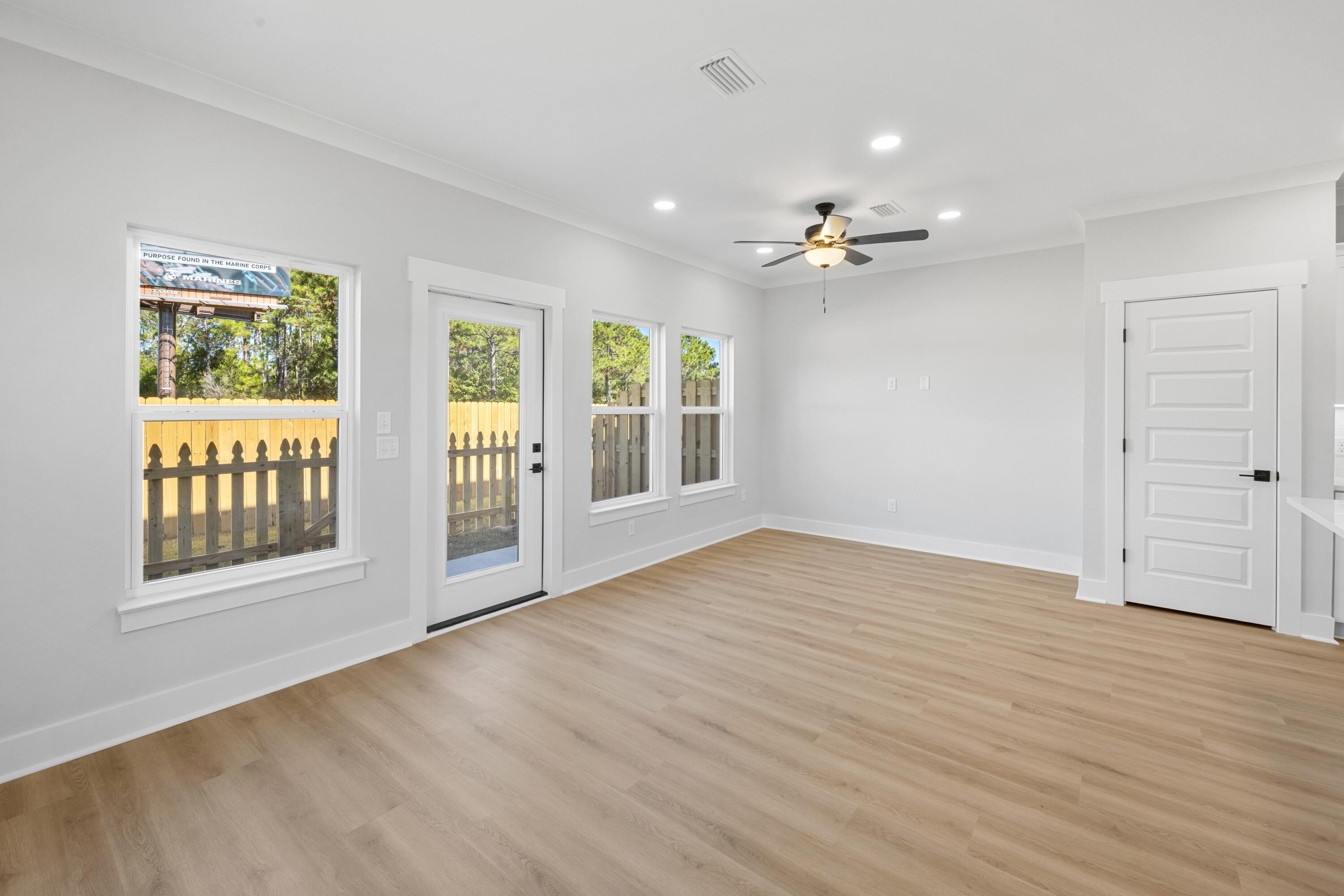 METES & BOUNDS - Residential Lease
