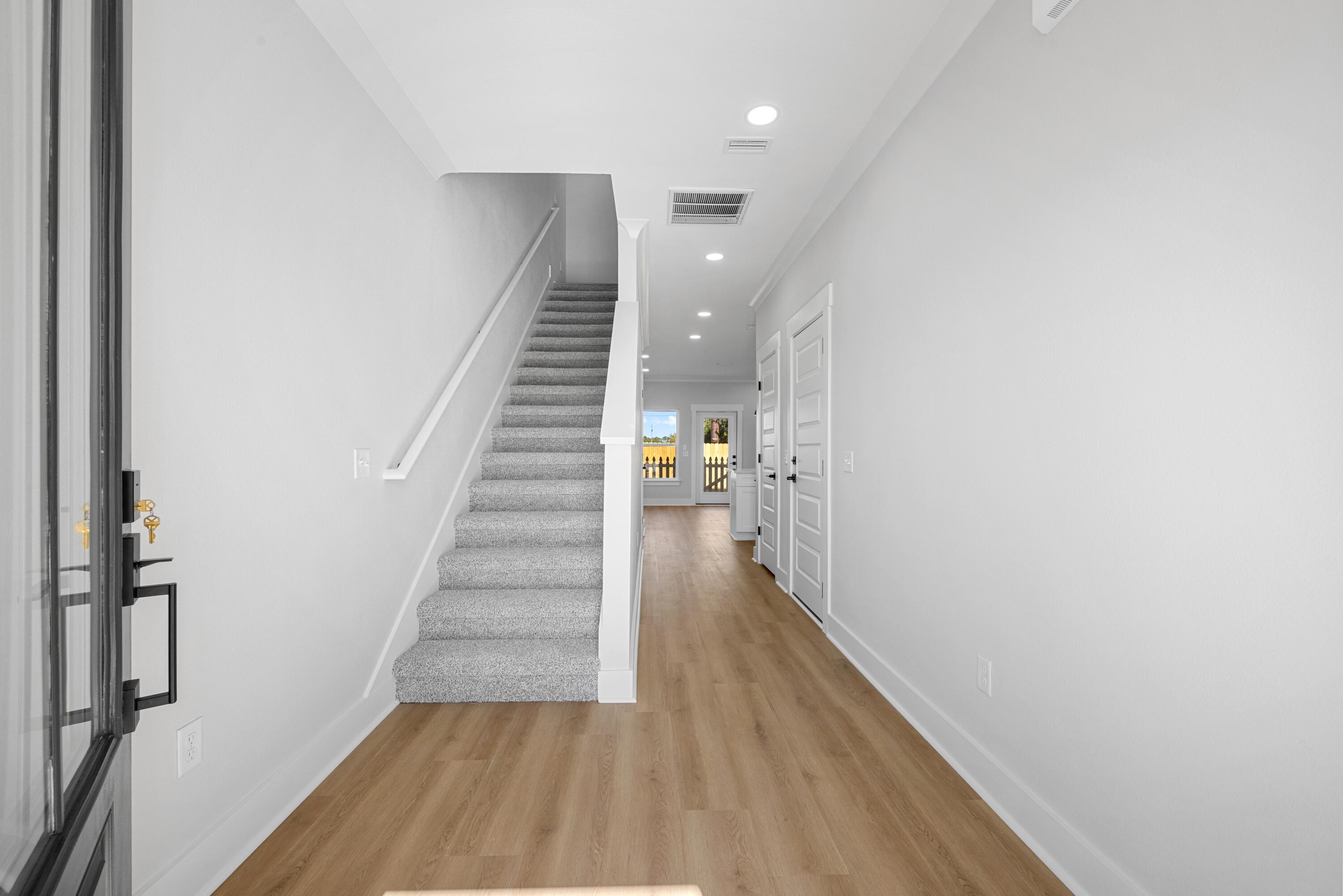 METES & BOUNDS - Residential Lease