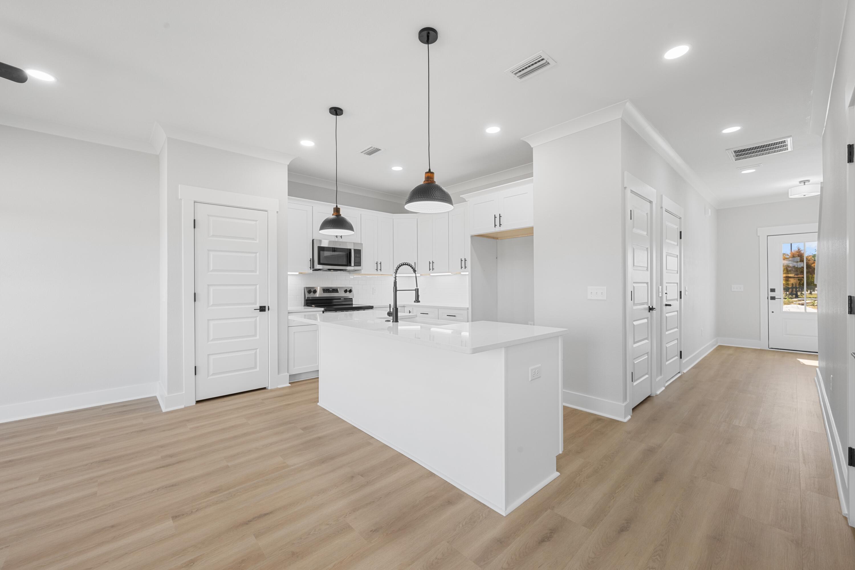 METES & BOUNDS - Residential Lease