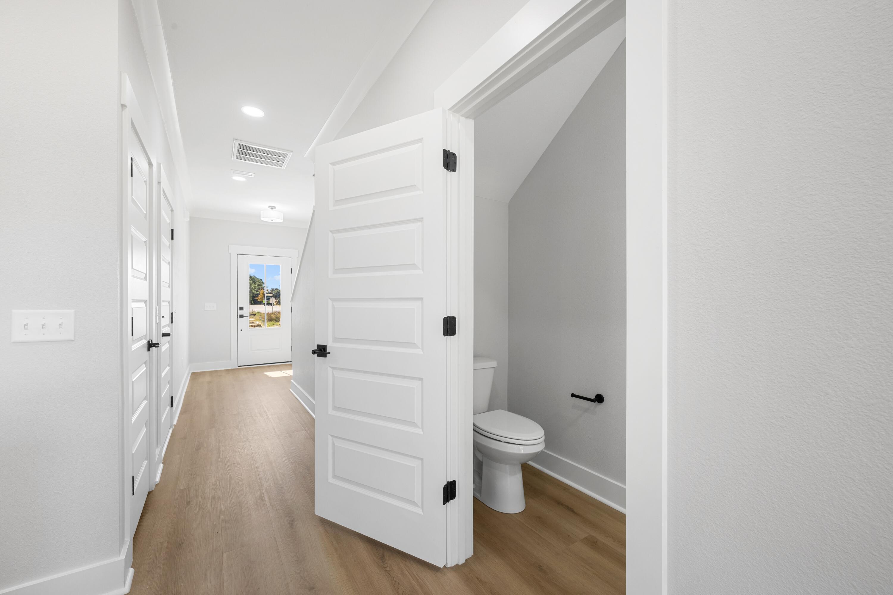 METES & BOUNDS - Residential Lease