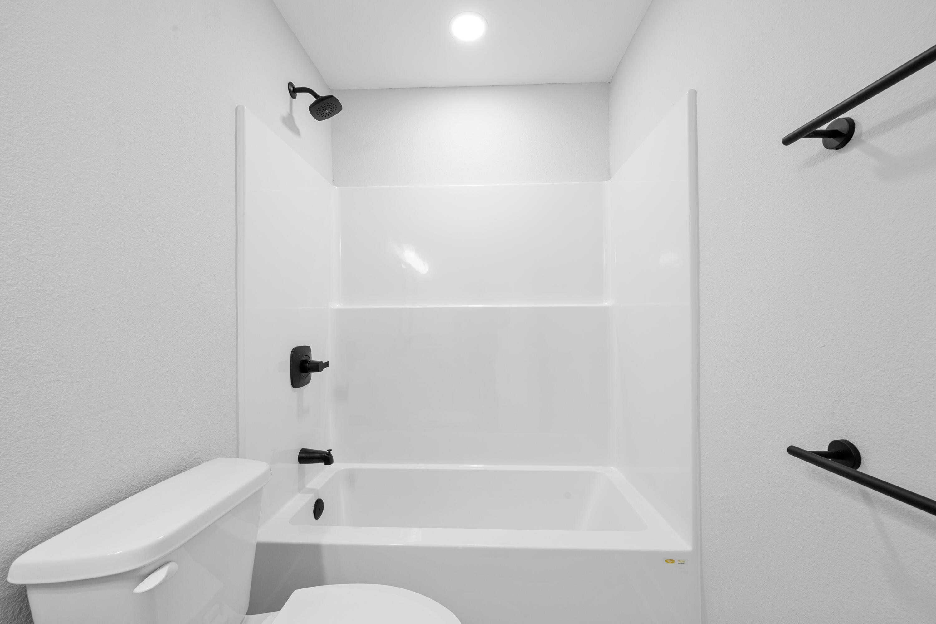 METES & BOUNDS - Residential Lease