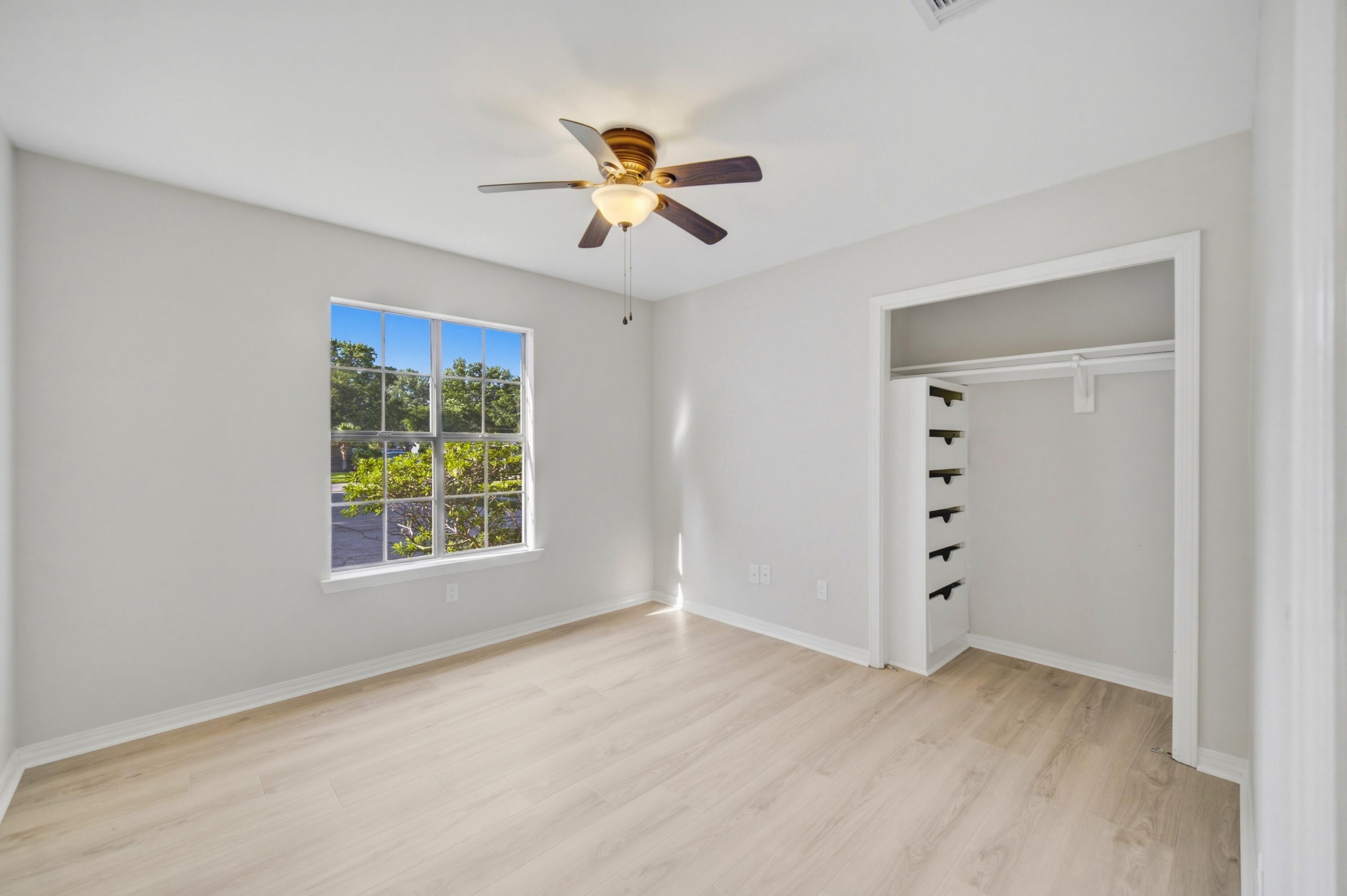 SPRING LAKE #2 - Residential