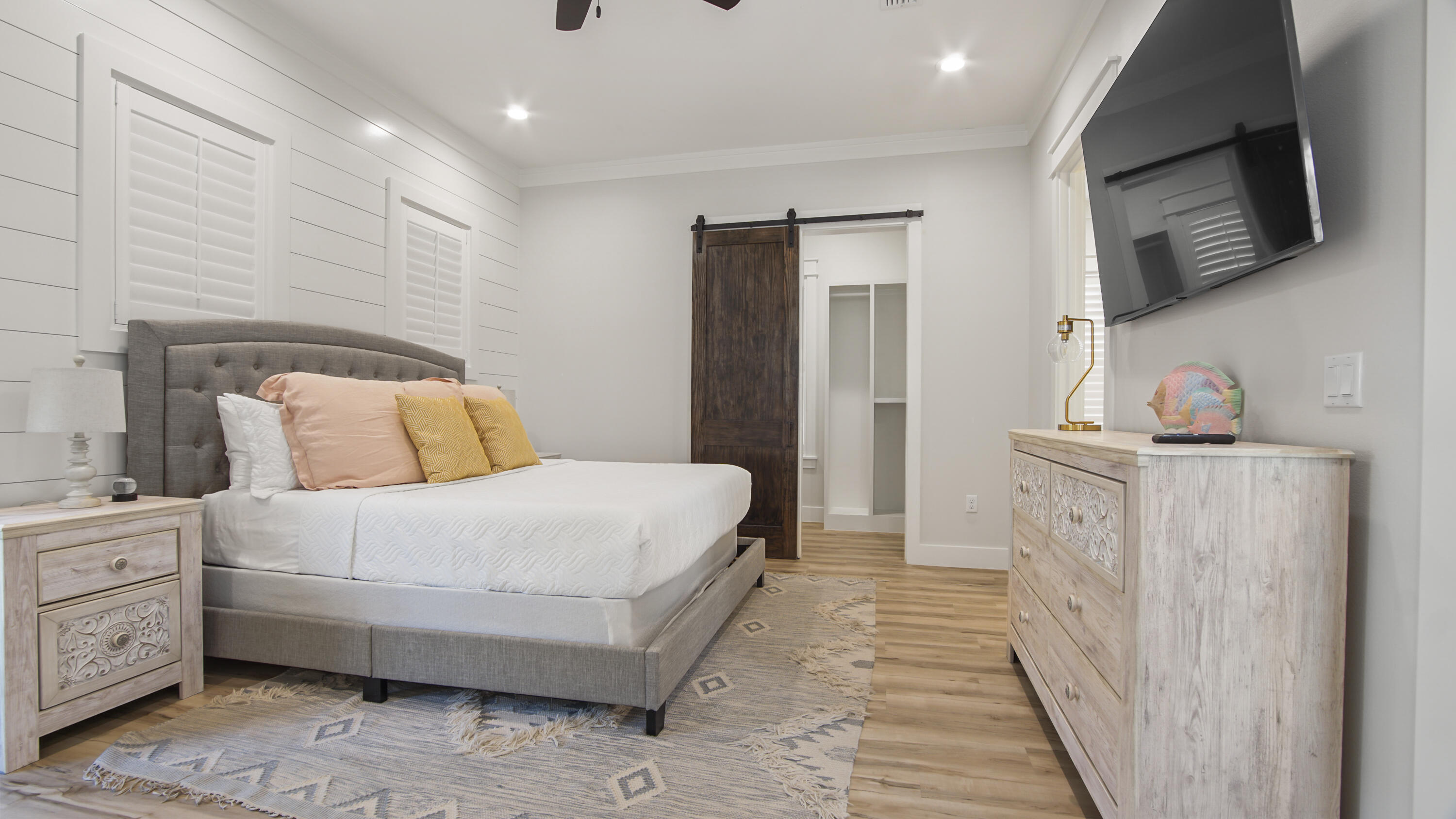 FOREST LAKES PH I - Residential