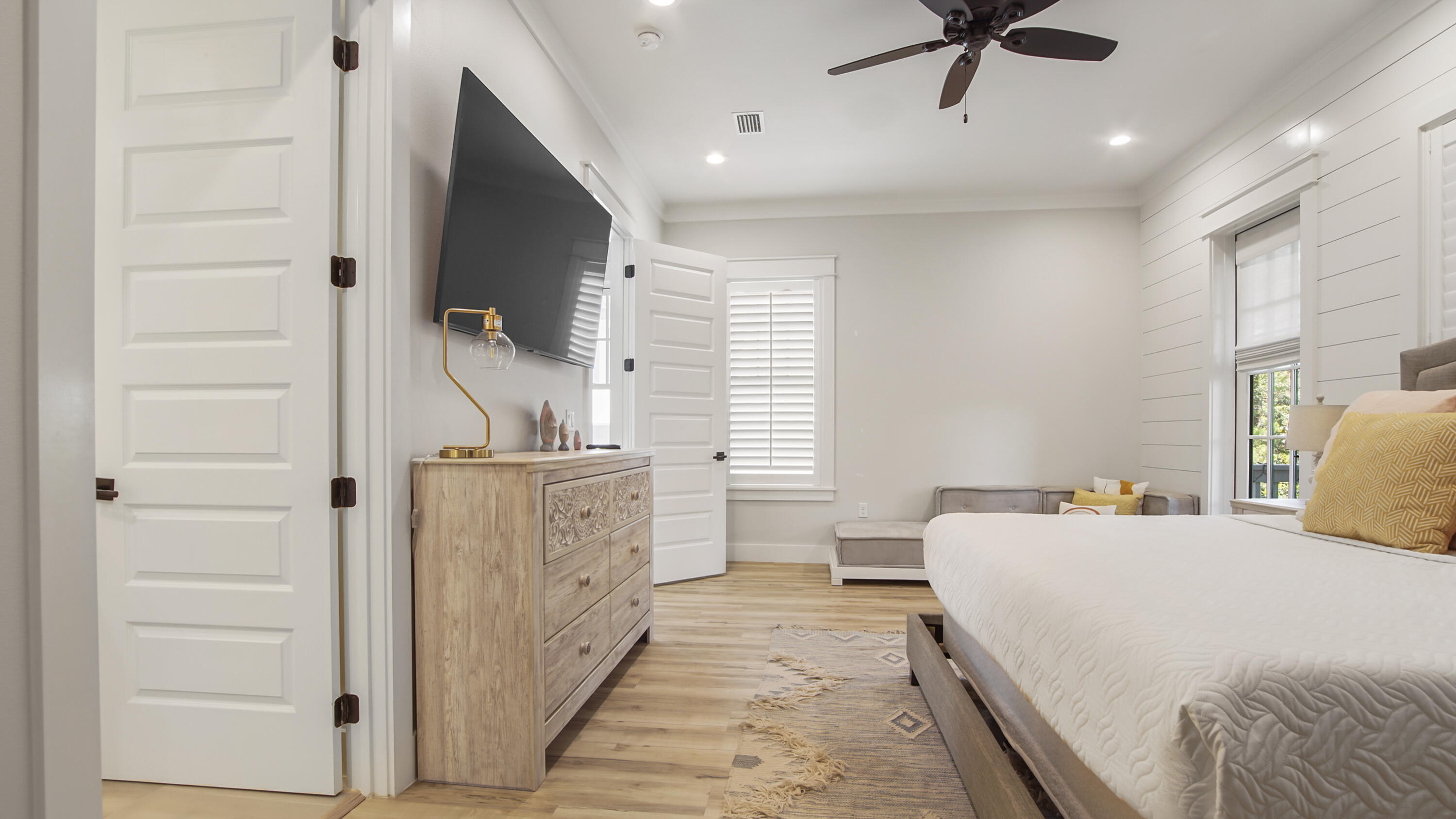 FOREST LAKES PH I - Residential