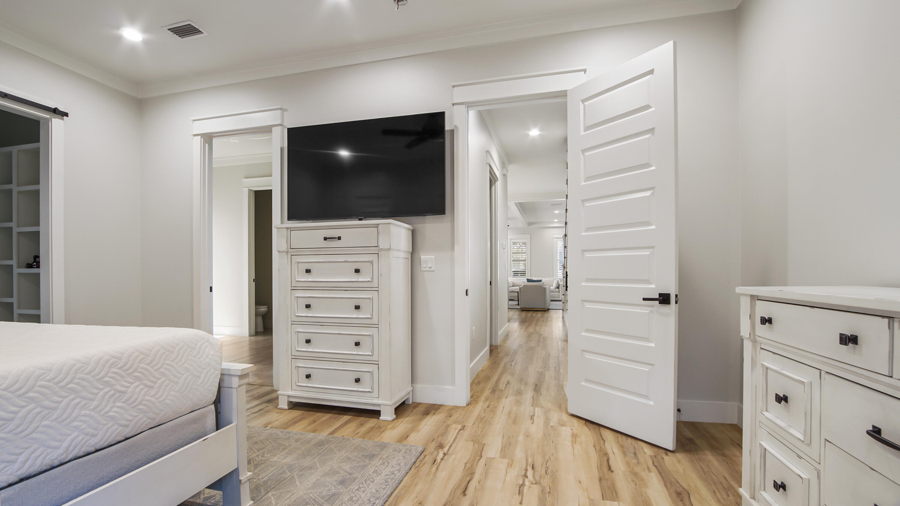 FOREST LAKES PH I - Residential
