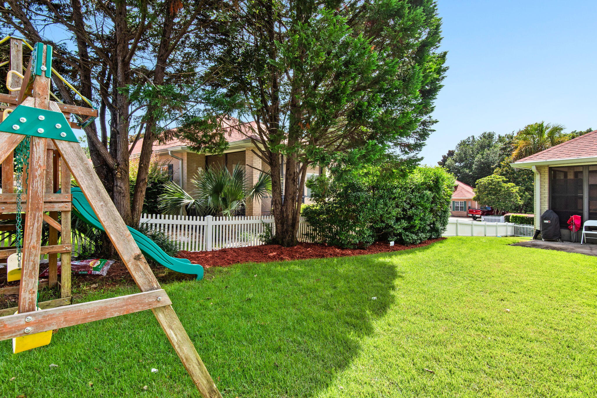 MEDITERRANEAN VILLAGE AT BLUEWATER BAY - Residential