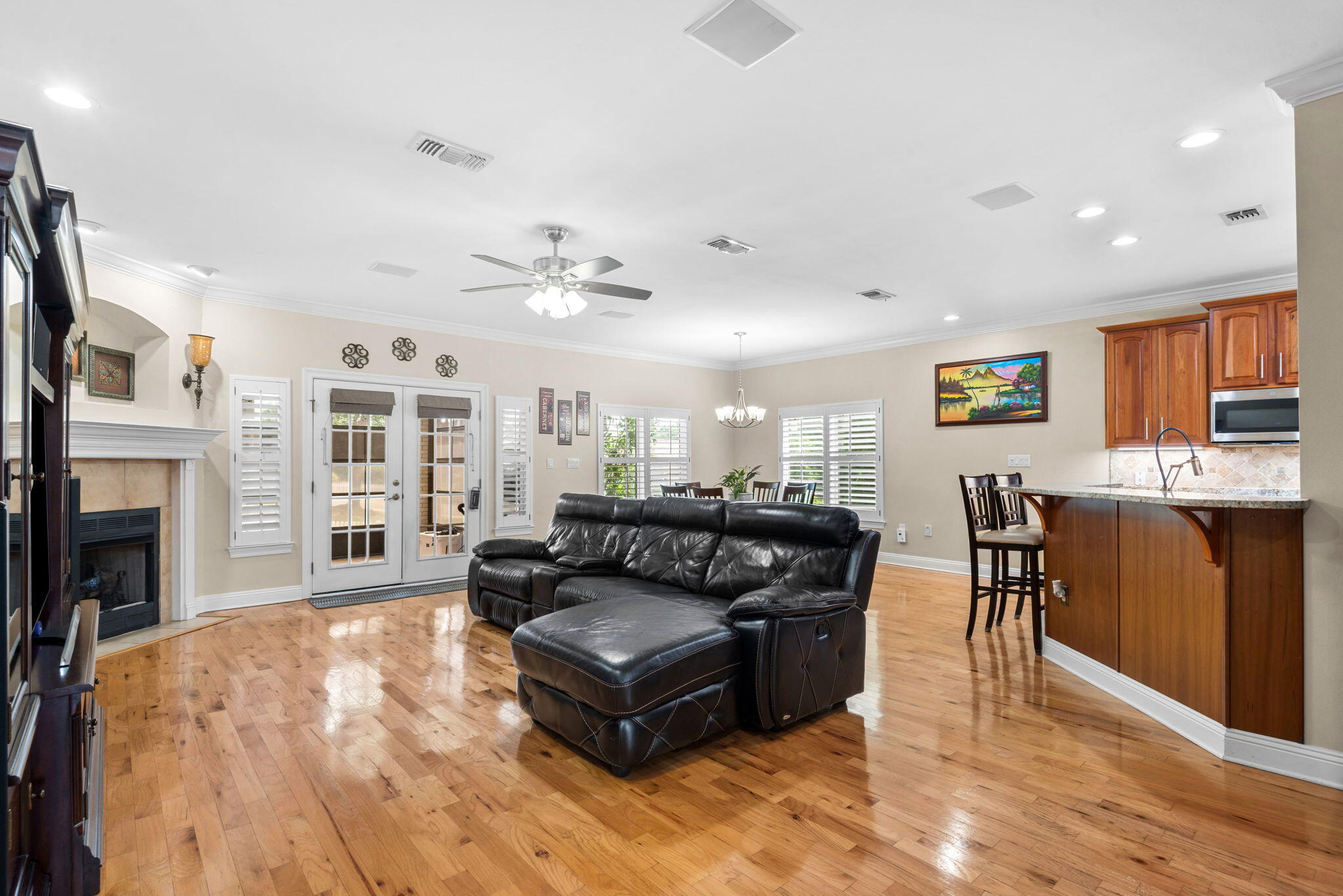 MEDITERRANEAN VILLAGE AT BLUEWATER BAY - Residential
