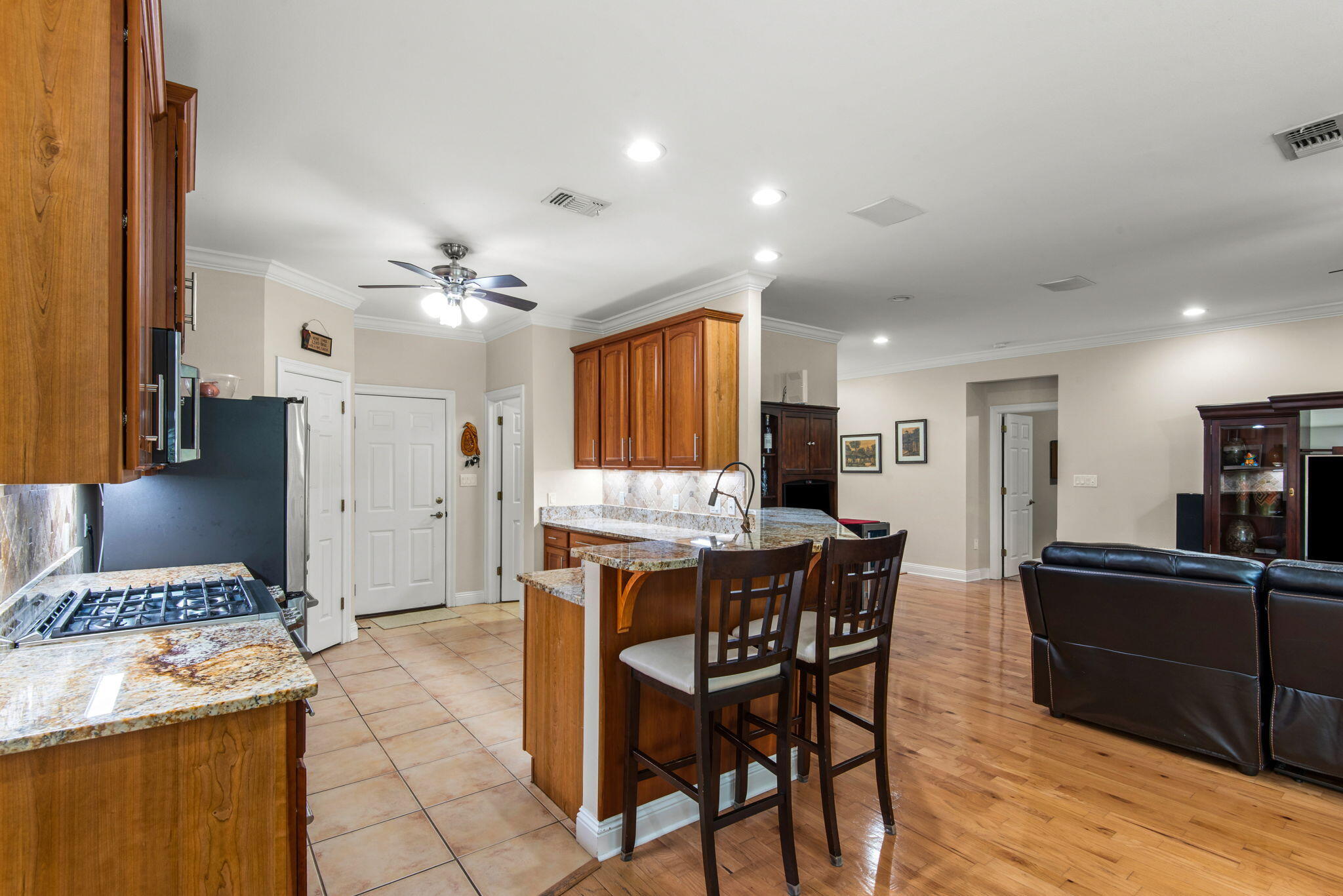 MEDITERRANEAN VILLAGE AT BLUEWATER BAY - Residential