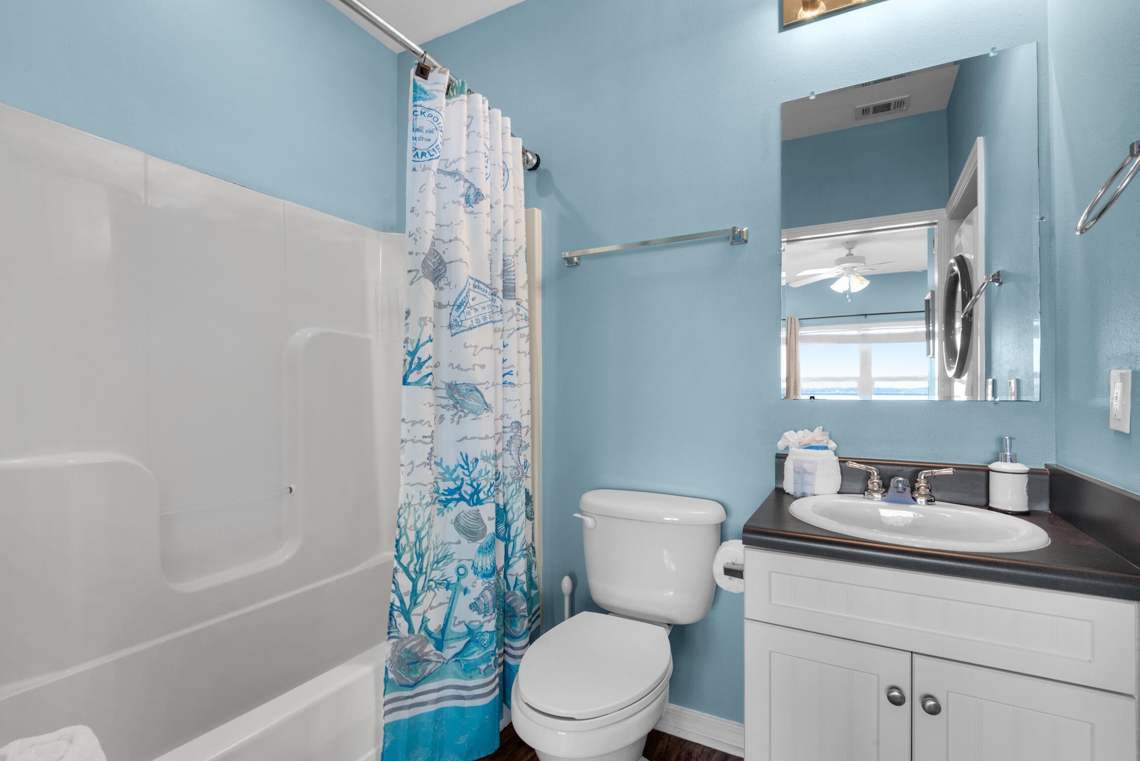 BAYWATCH CONDO - Residential