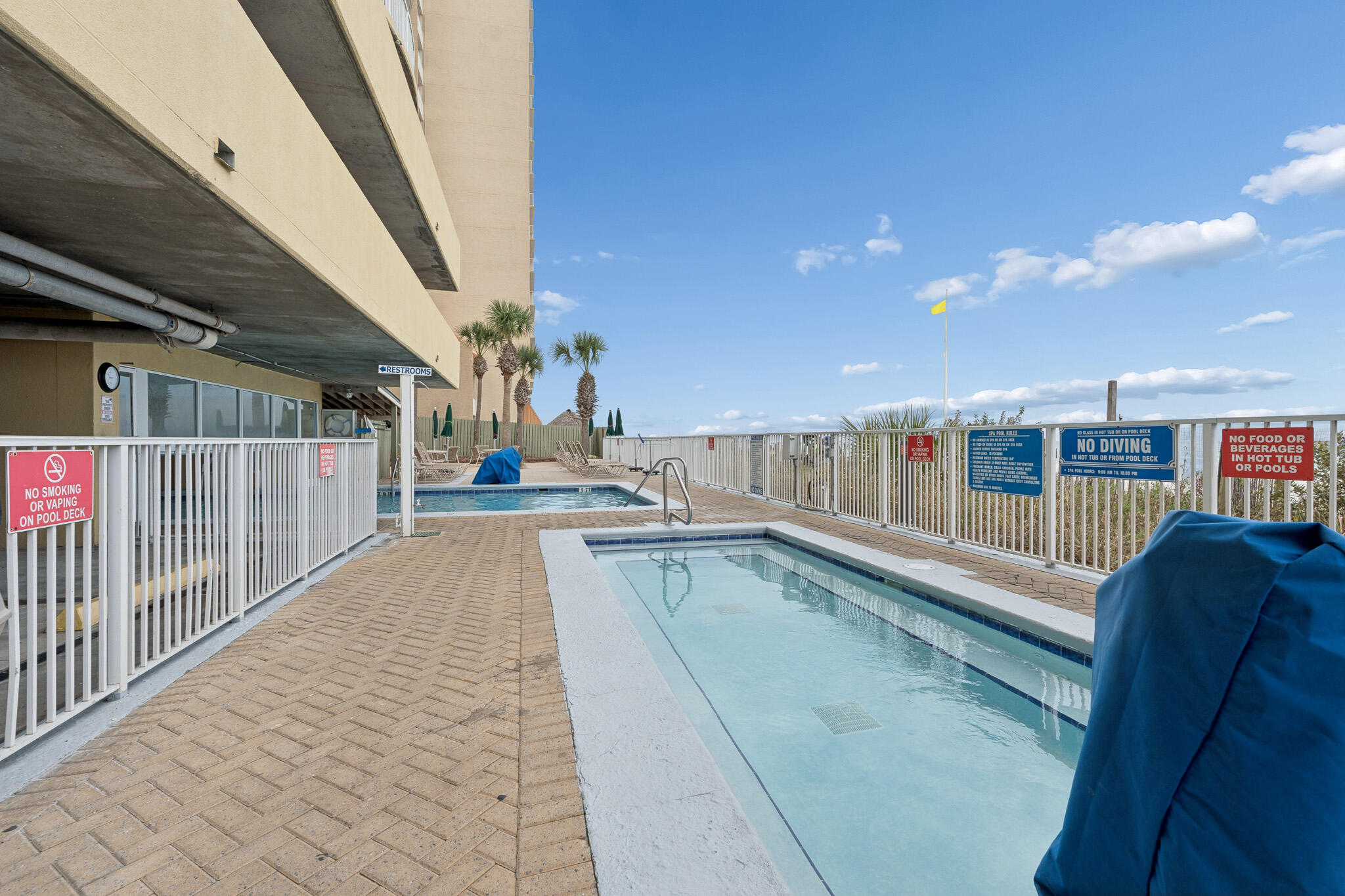 EMERALD ISLE - Residential