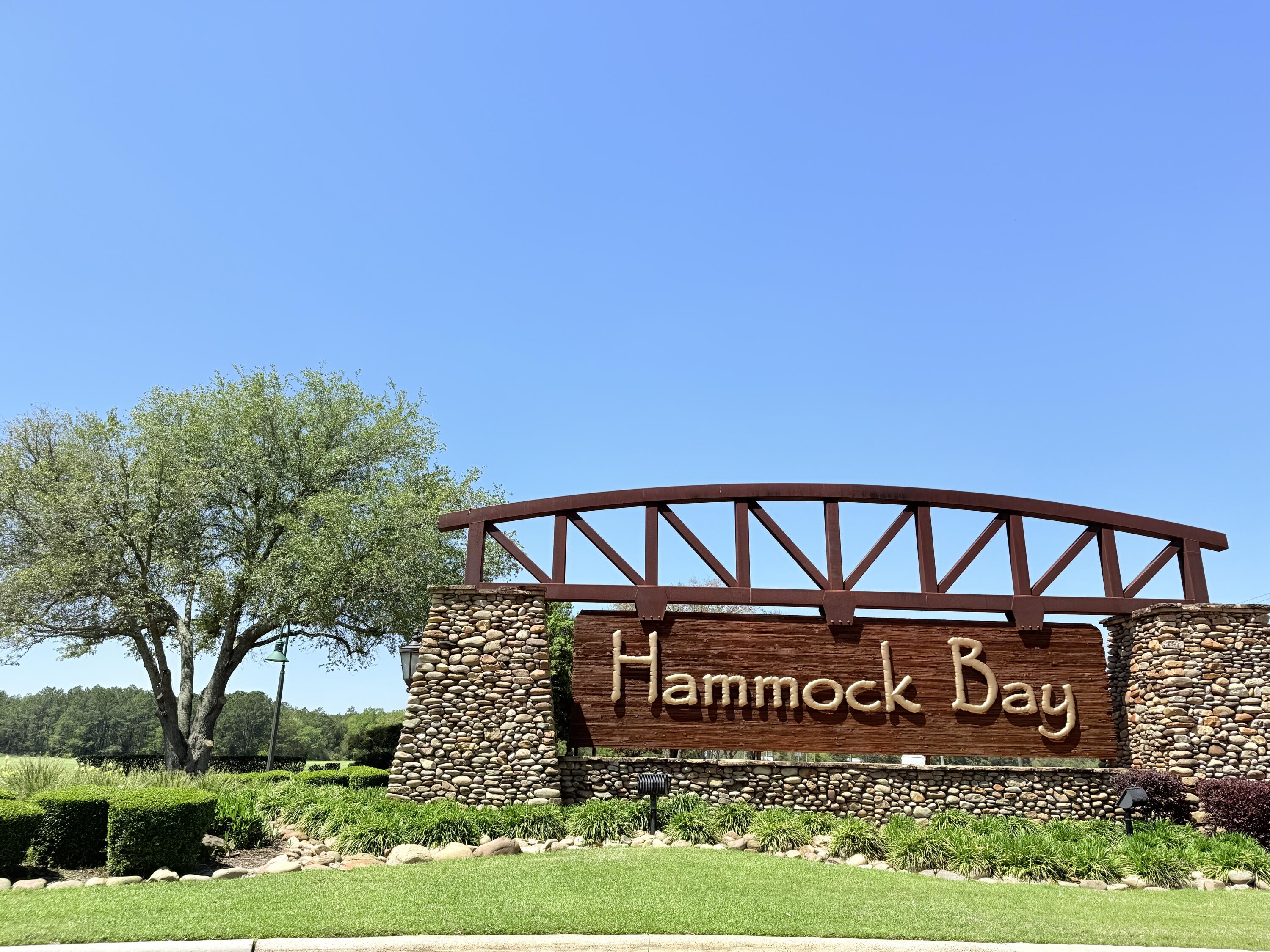 HAMMOCK BAY - Residential