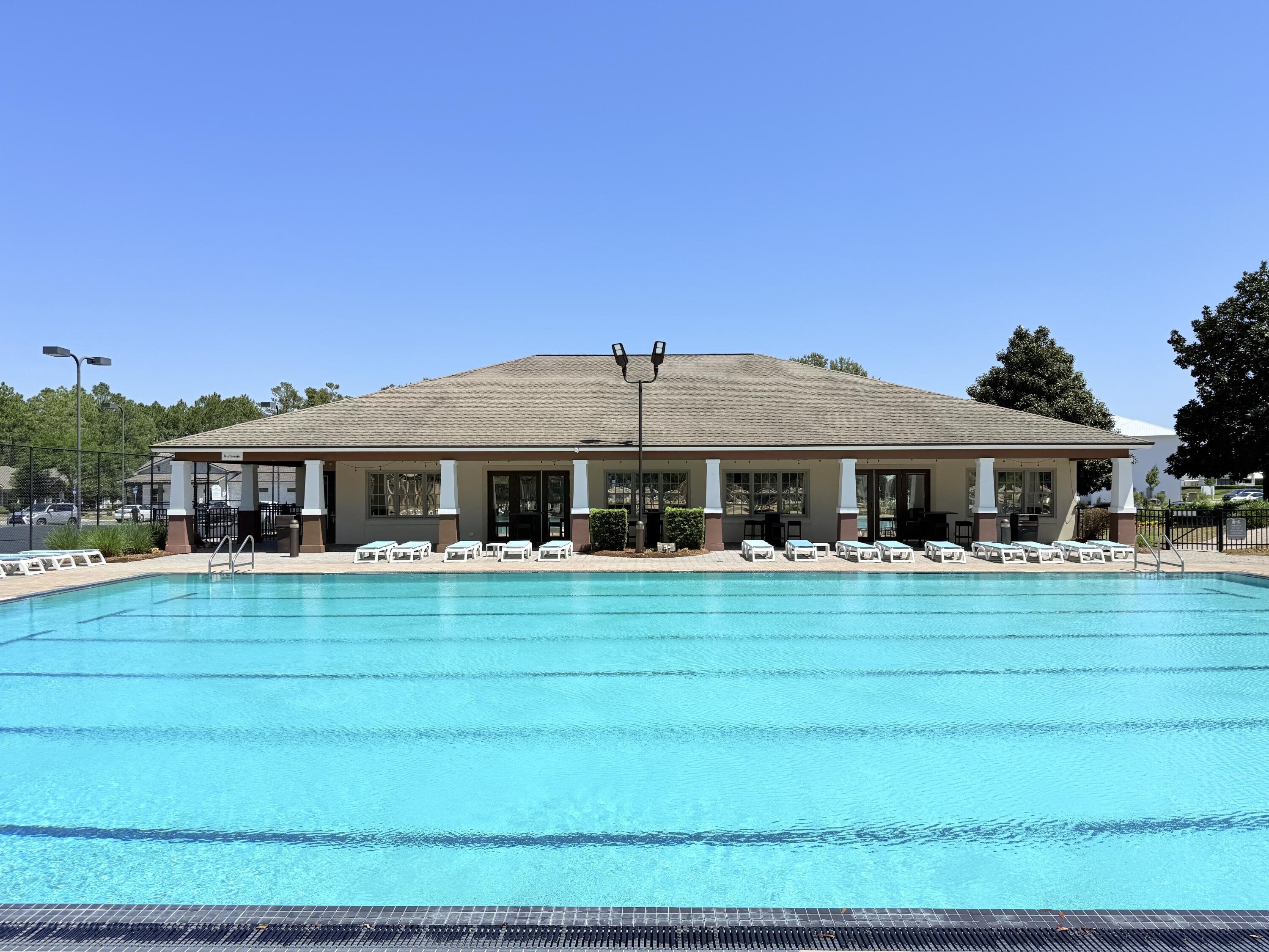HAMMOCK BAY - Residential