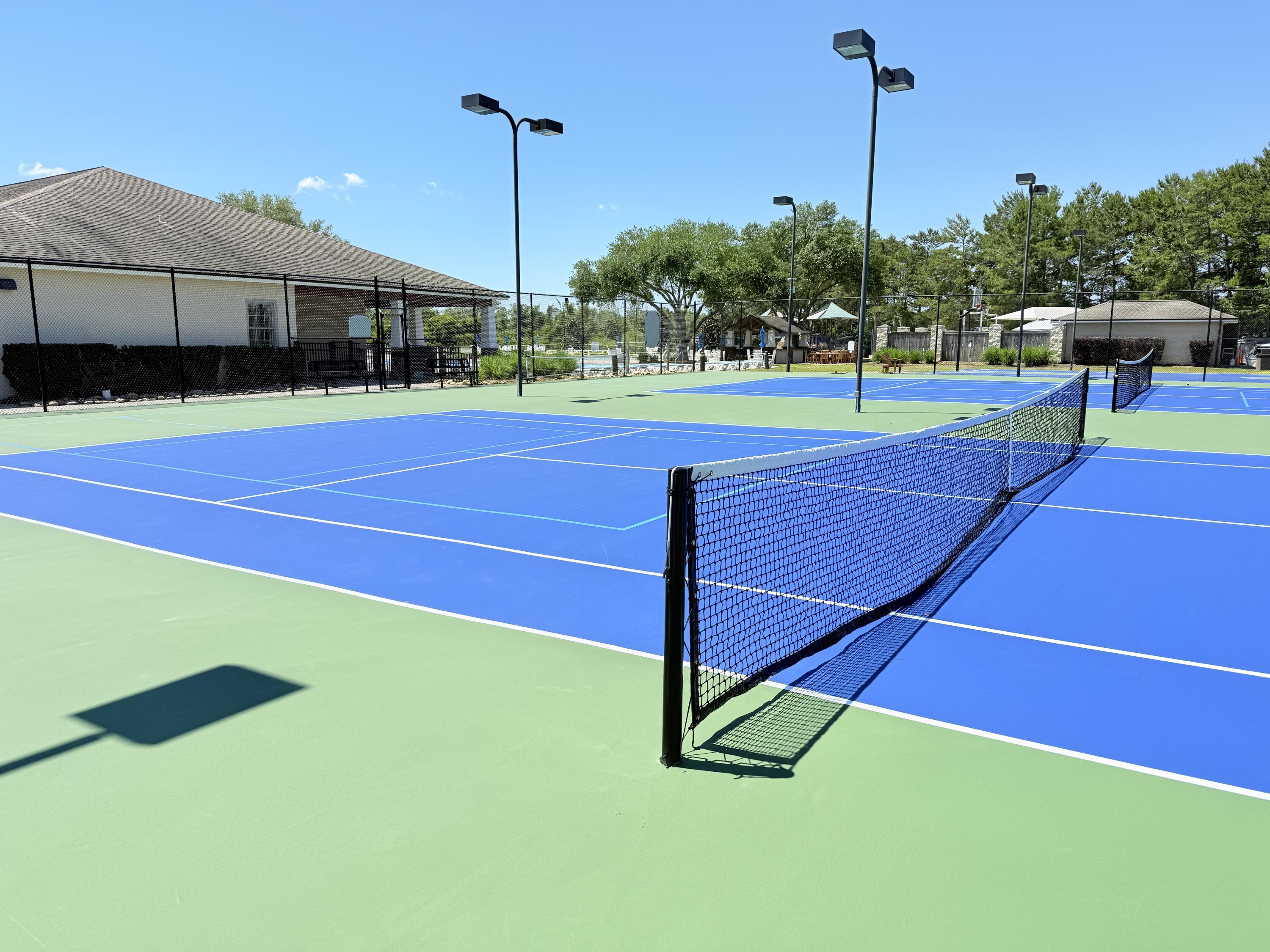 HAMMOCK BAY - Residential