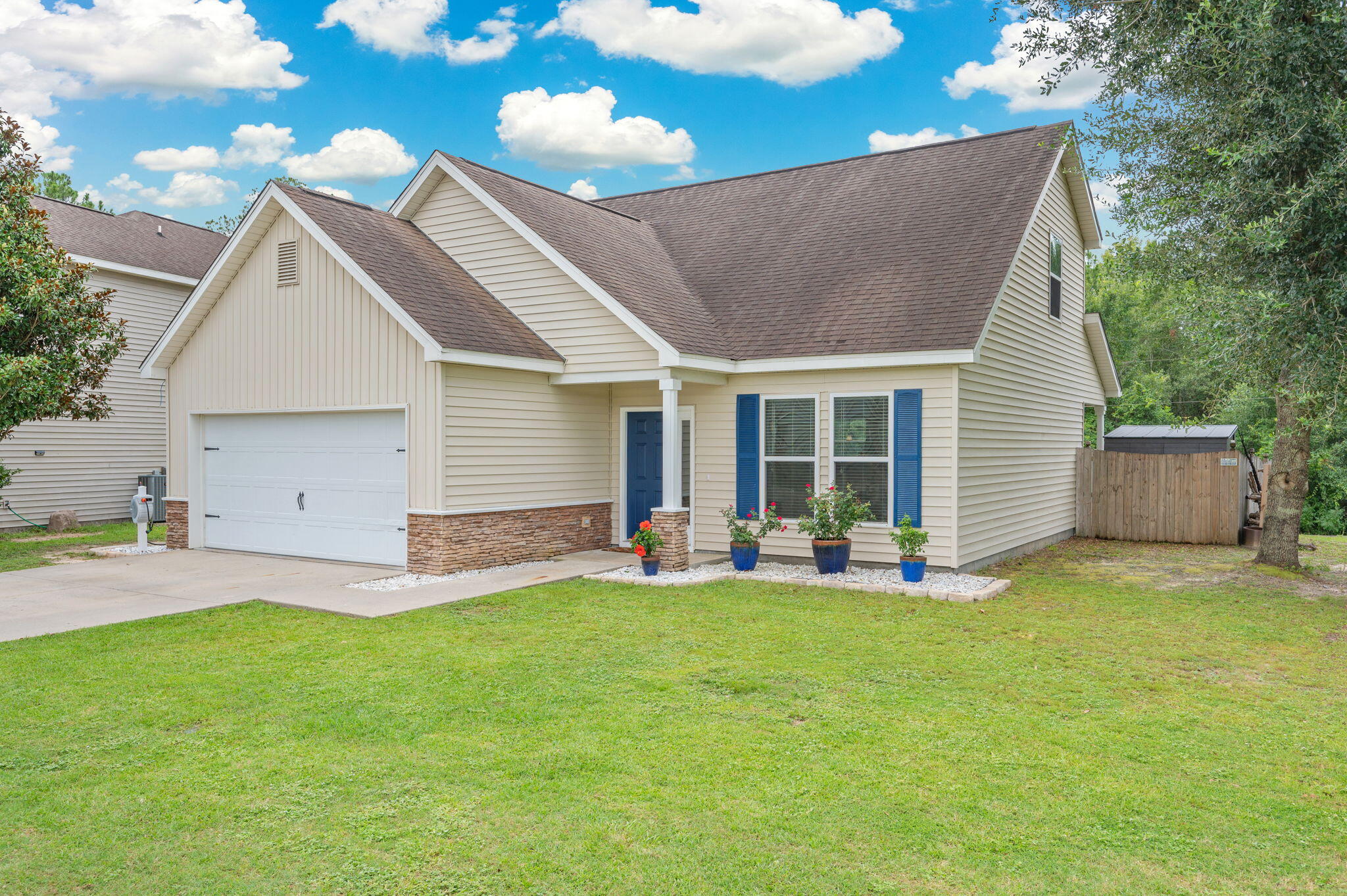 SANDY RIDGE ESTATES - Residential