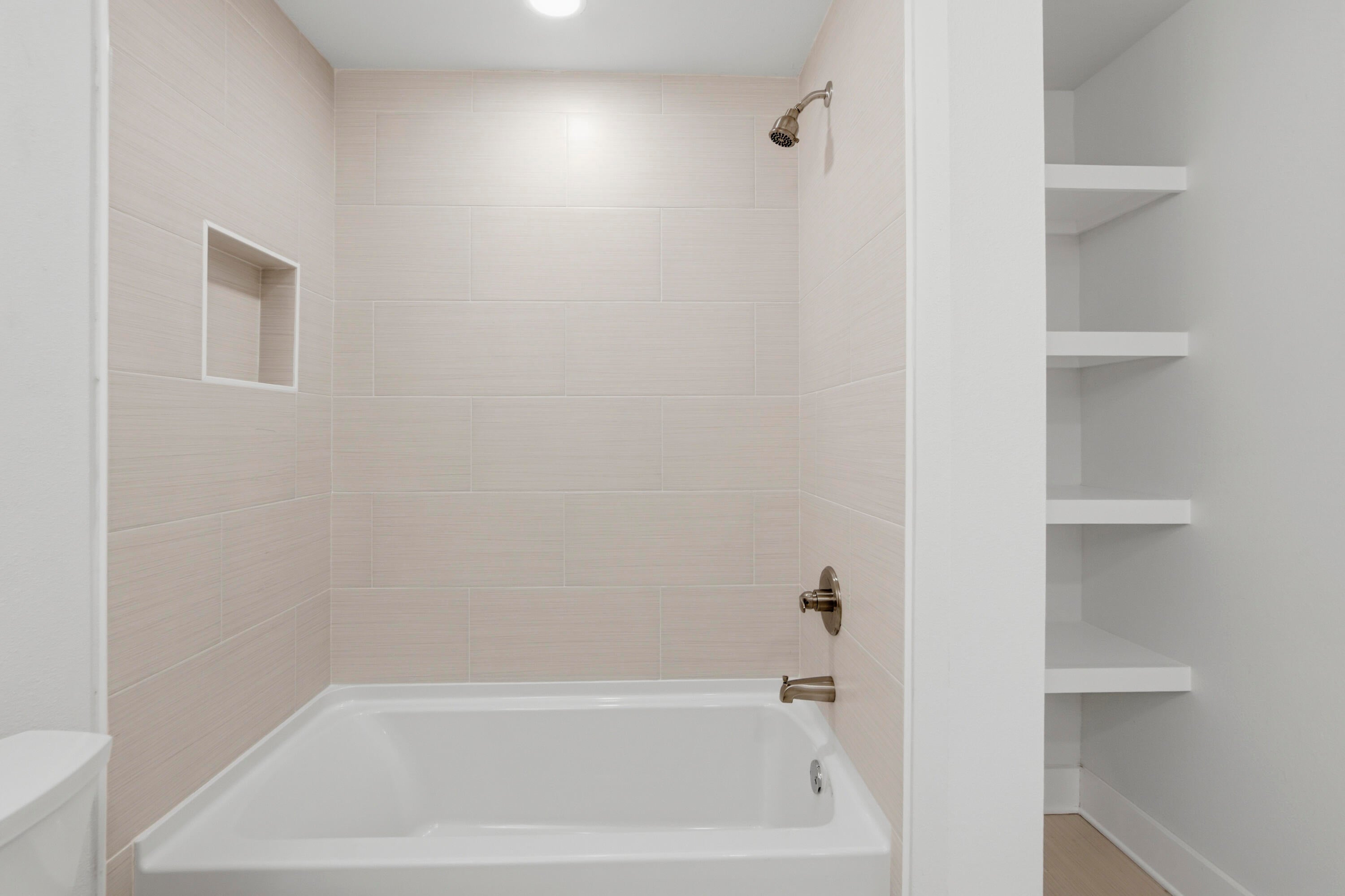 WARREN HEIGHTS - Residential