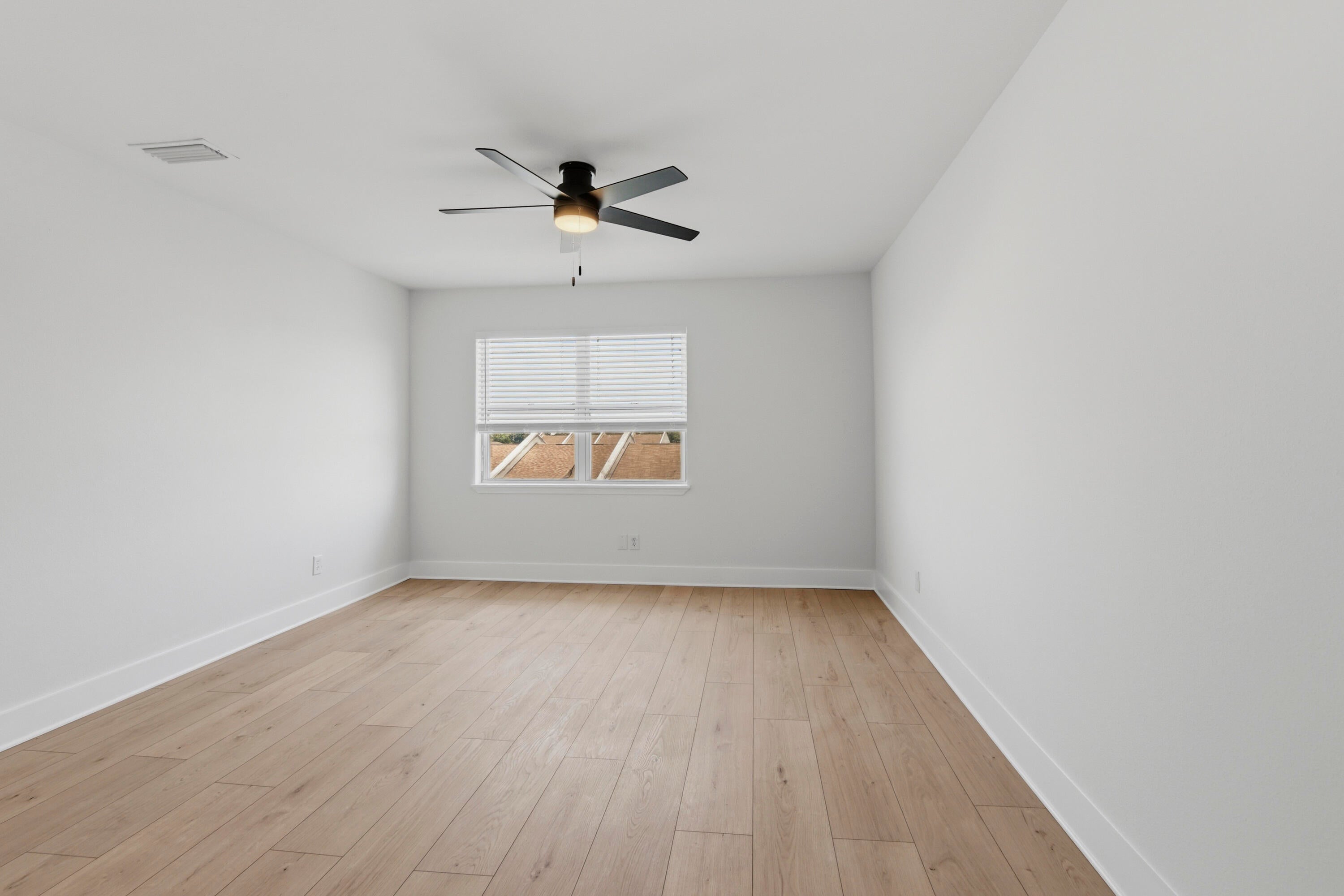 WARREN HEIGHTS - Residential