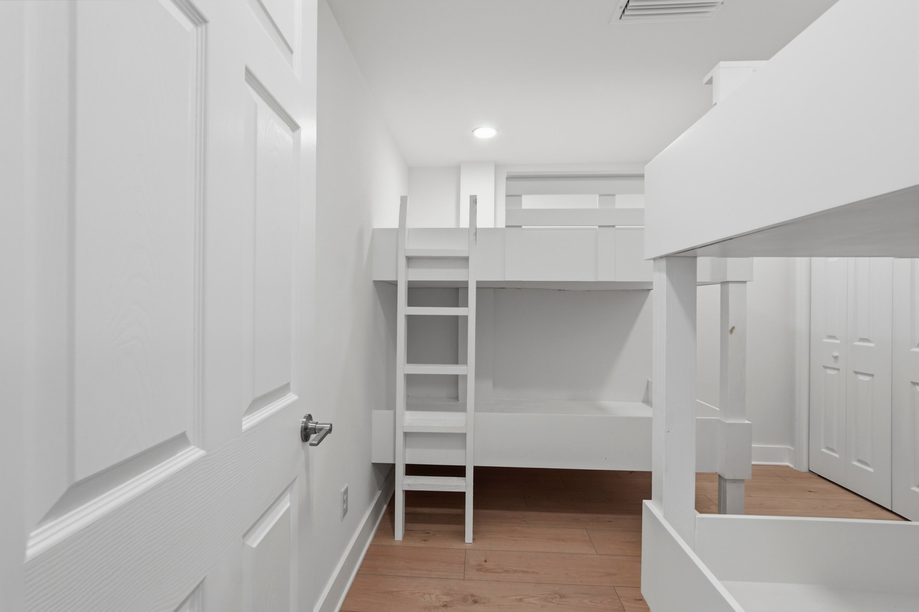WARREN HEIGHTS - Residential