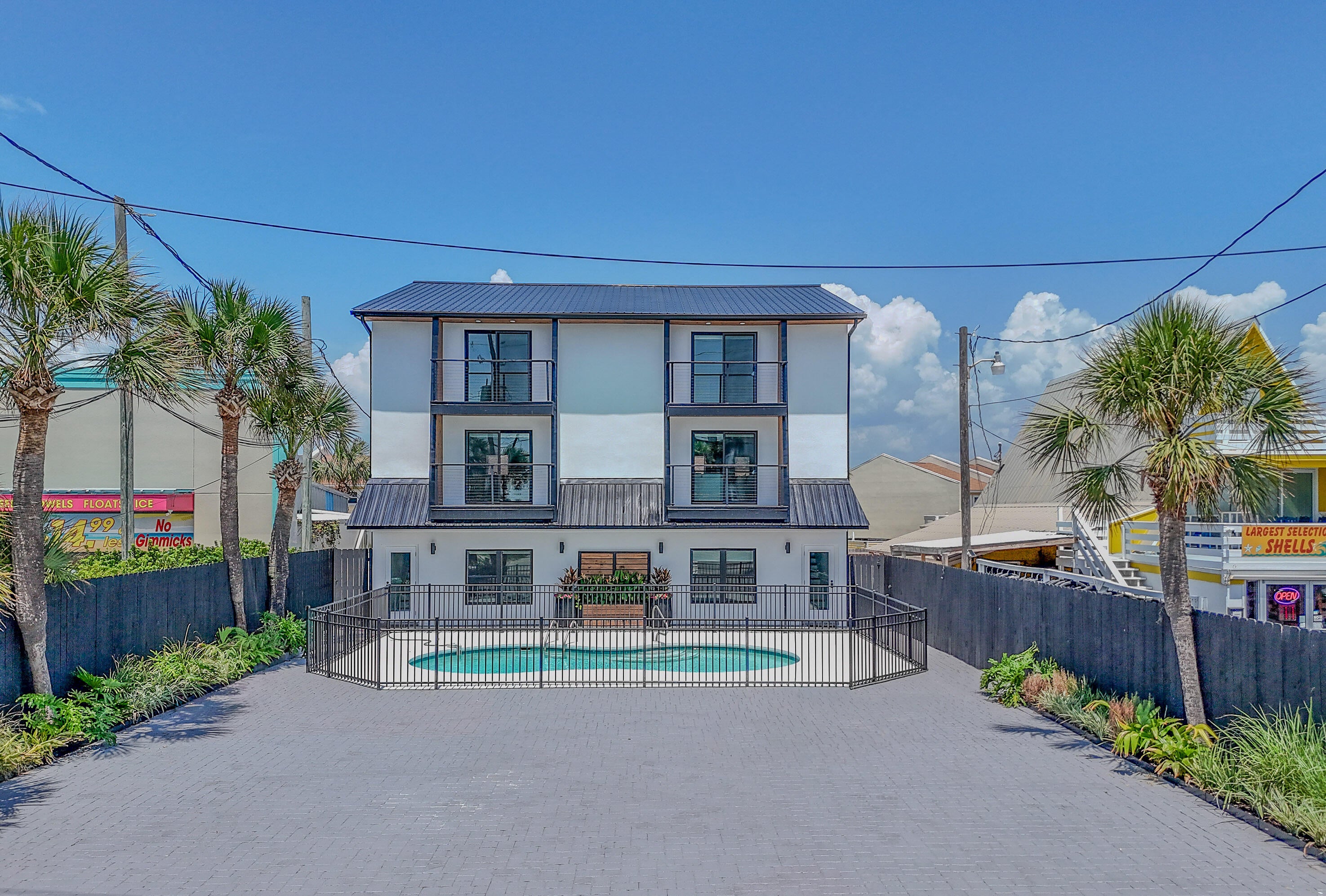 WARREN HEIGHTS - Residential
