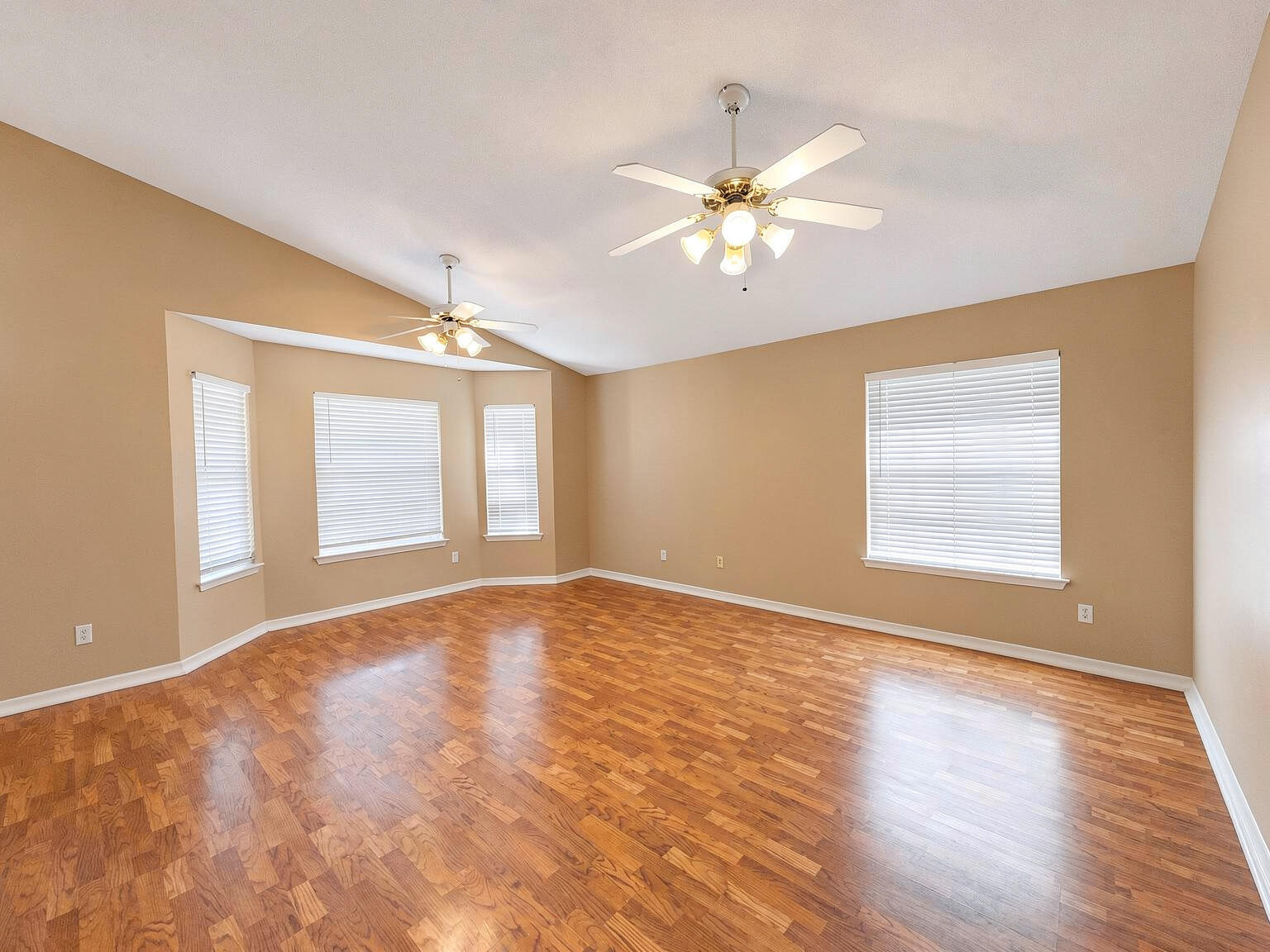 WATERFORD ESTATES S/D - Residential Lease