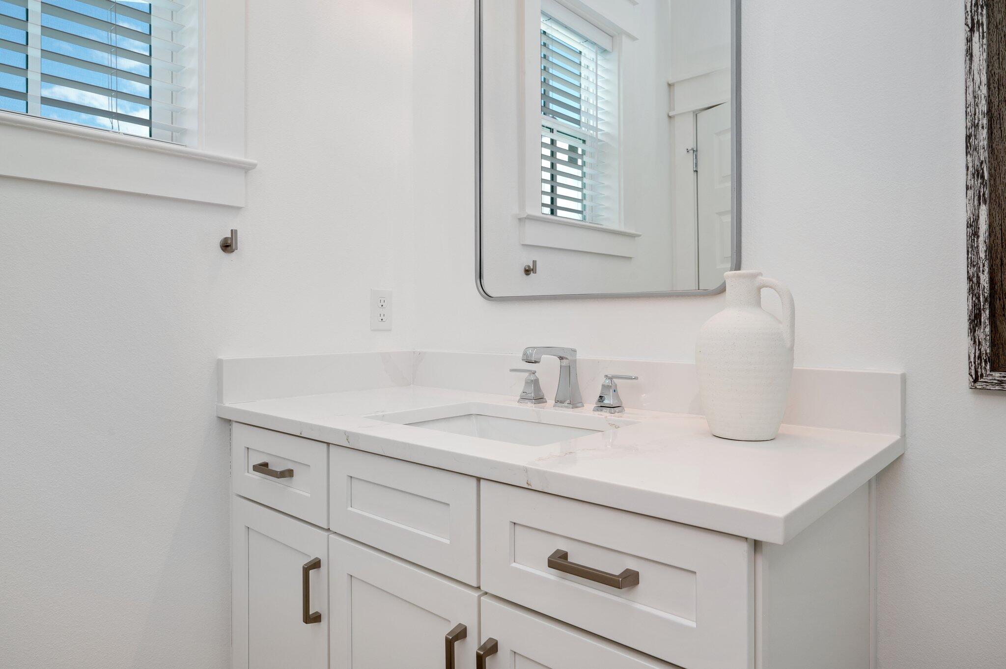 EASTERN LAKE S/D - Residential