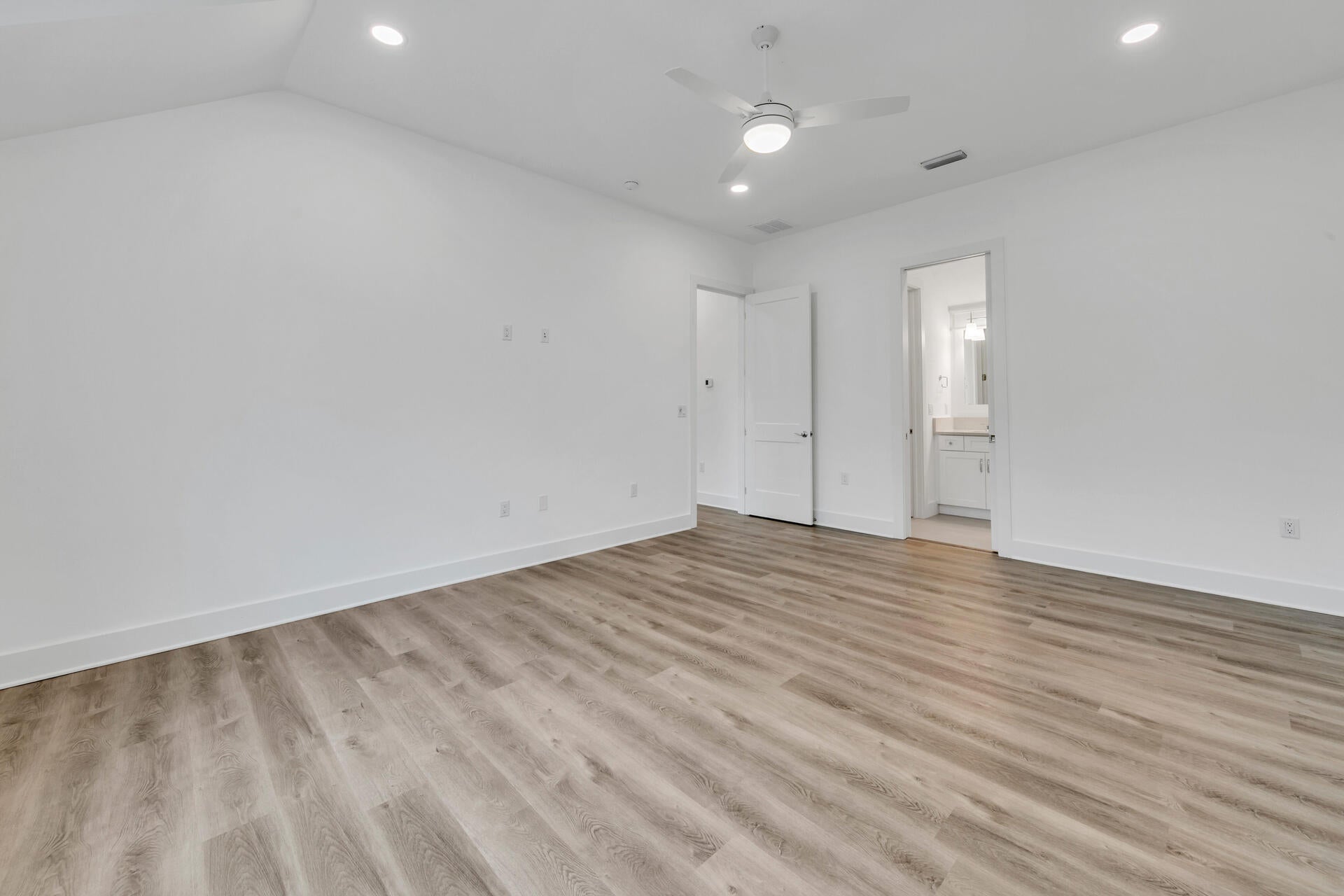 Deer Moss Creek - Residential