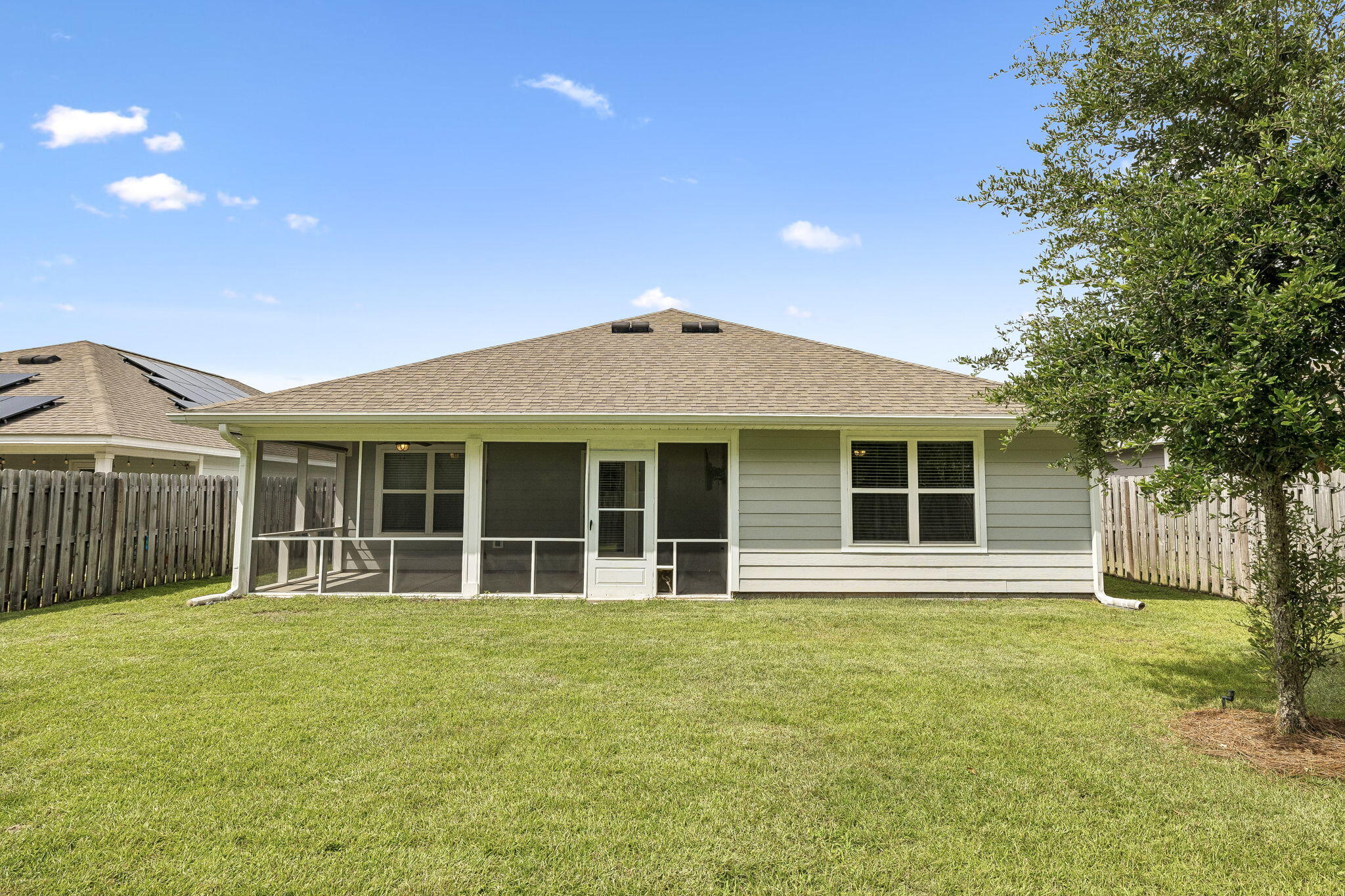 HAMMOCK BAY - MILL COTTAGES - Residential