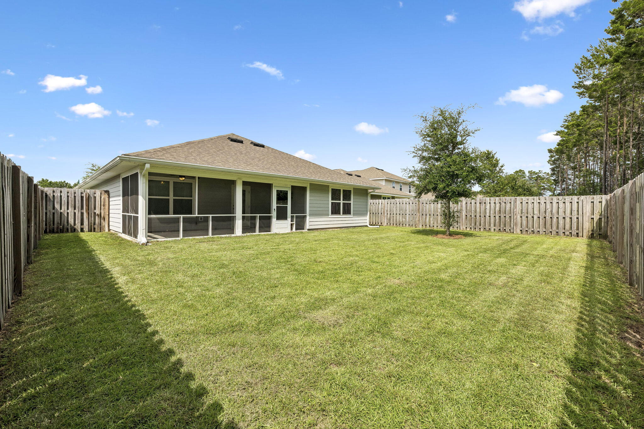 HAMMOCK BAY - MILL COTTAGES - Residential