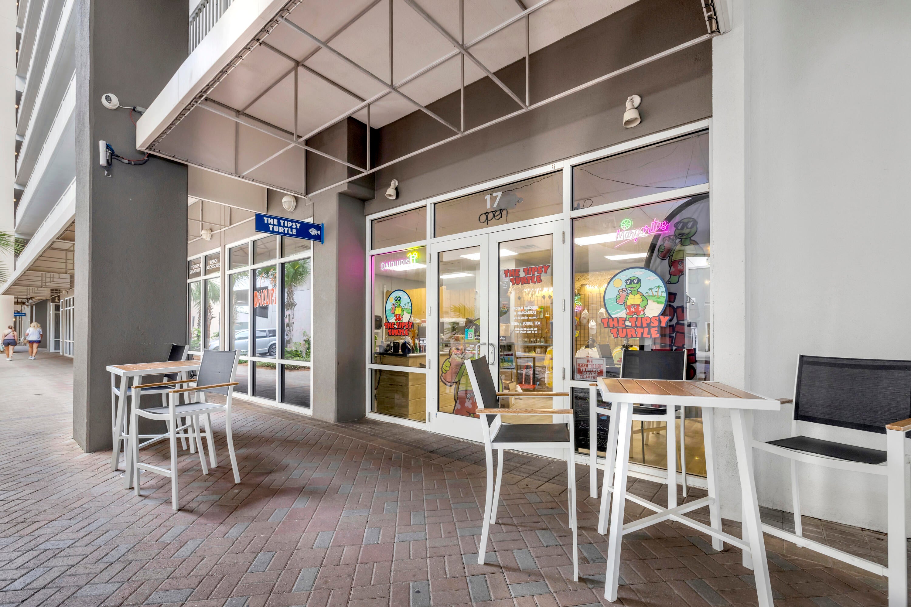 LAKETOWN WHARF - Residential
