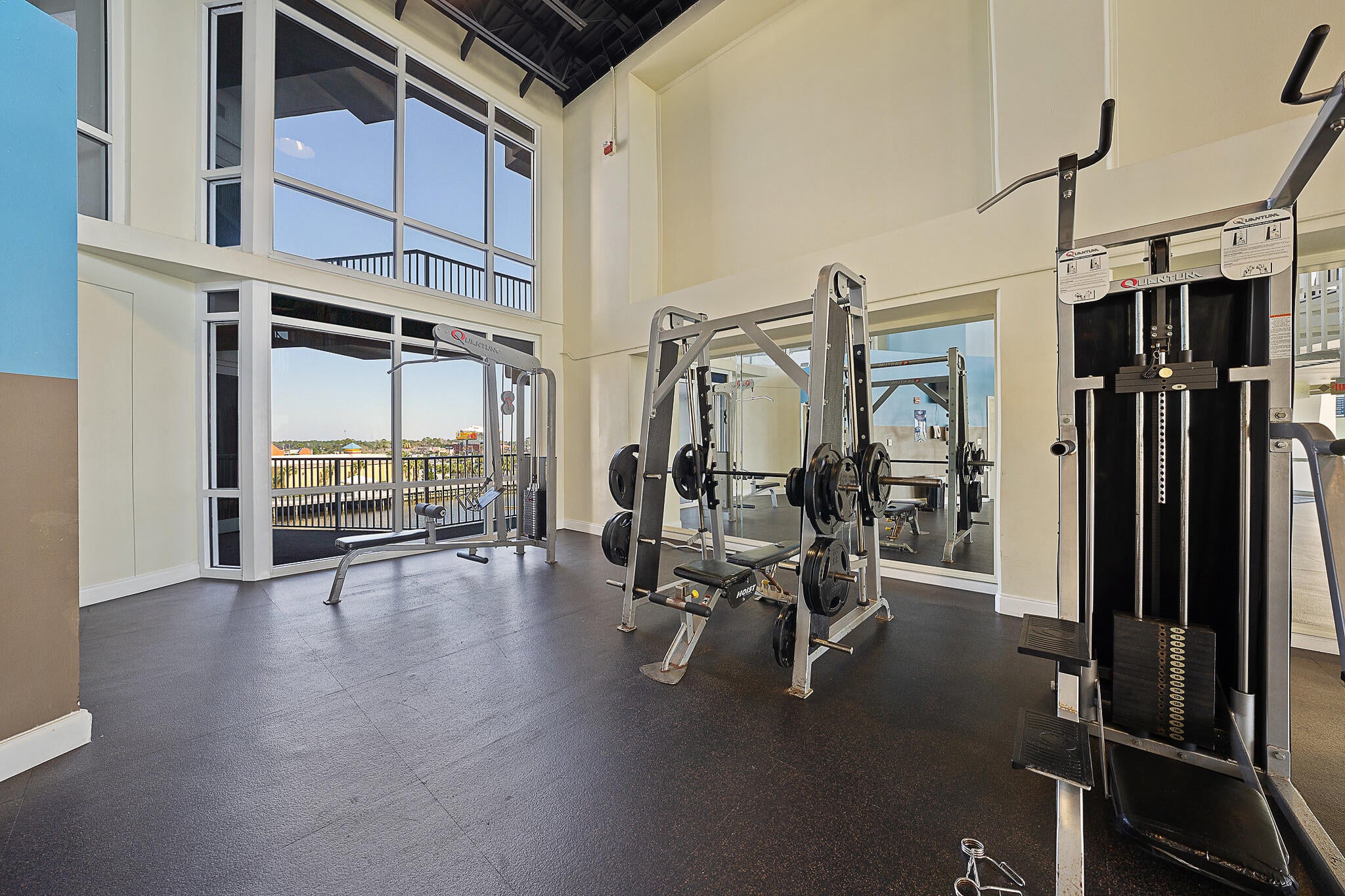 LAKETOWN WHARF - Residential