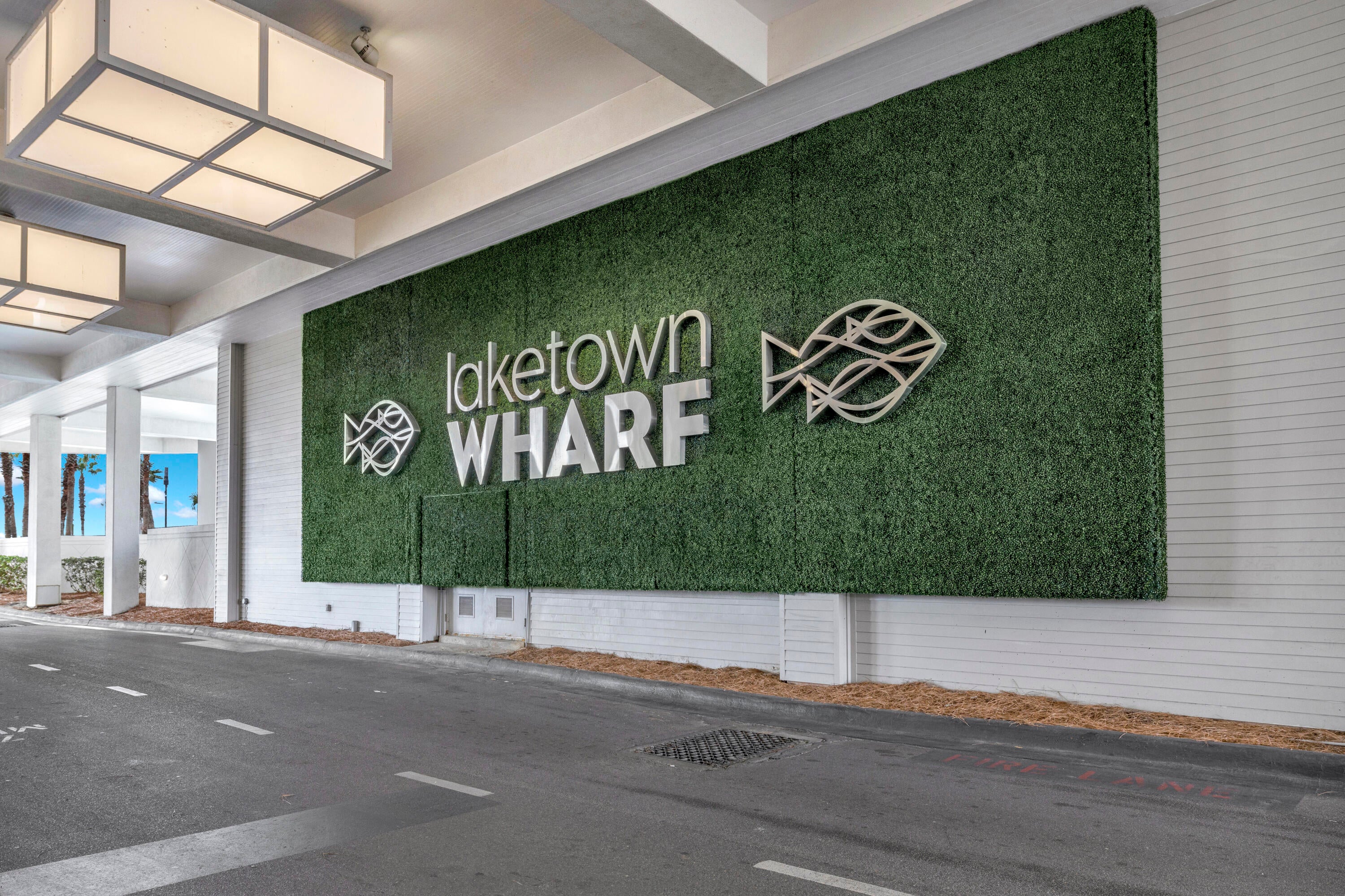 LAKETOWN WHARF - Residential