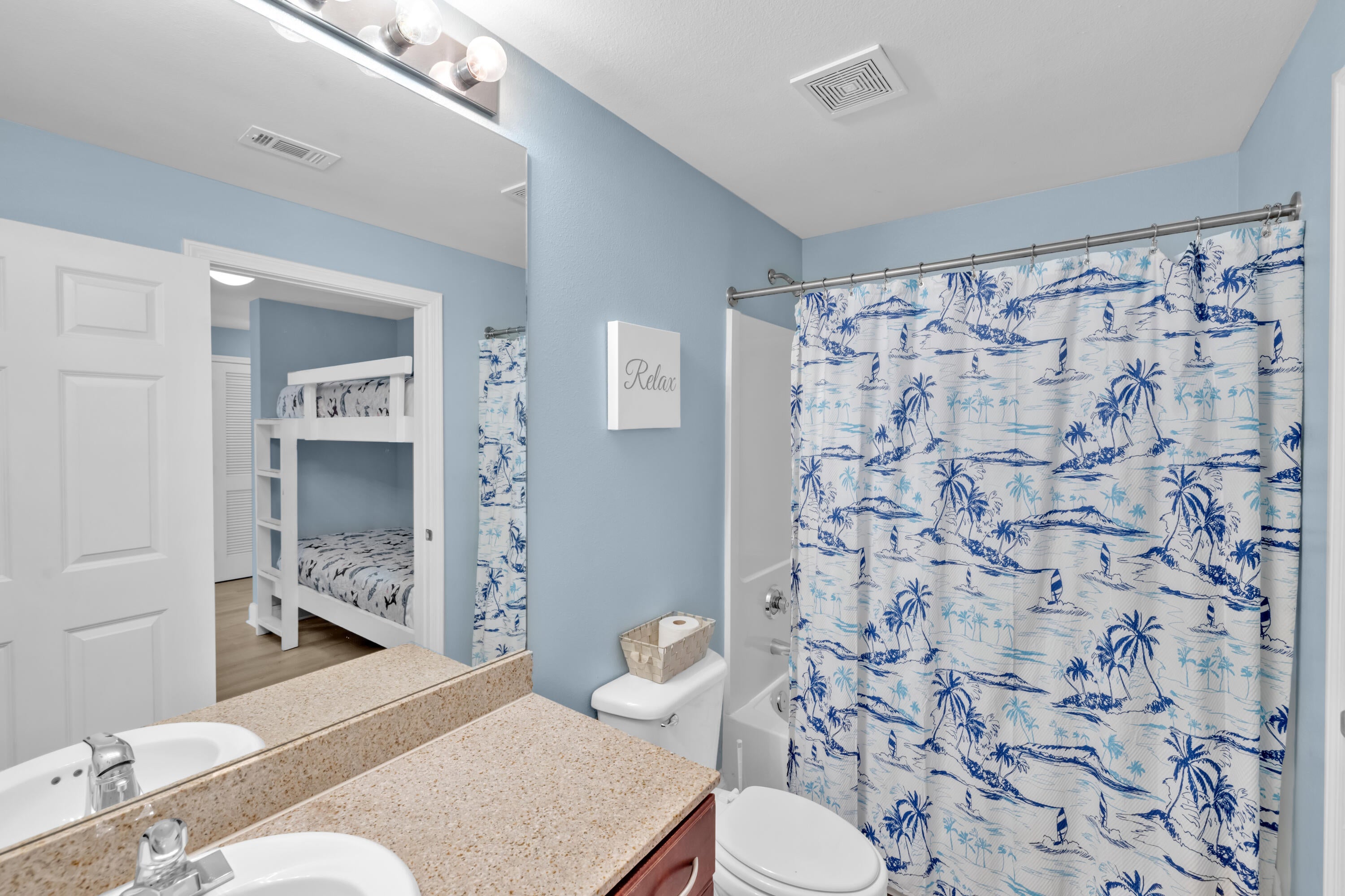 LAKETOWN WHARF - Residential
