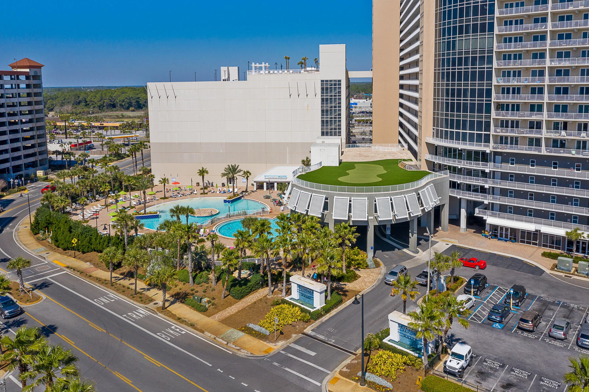 LAKETOWN WHARF - Residential