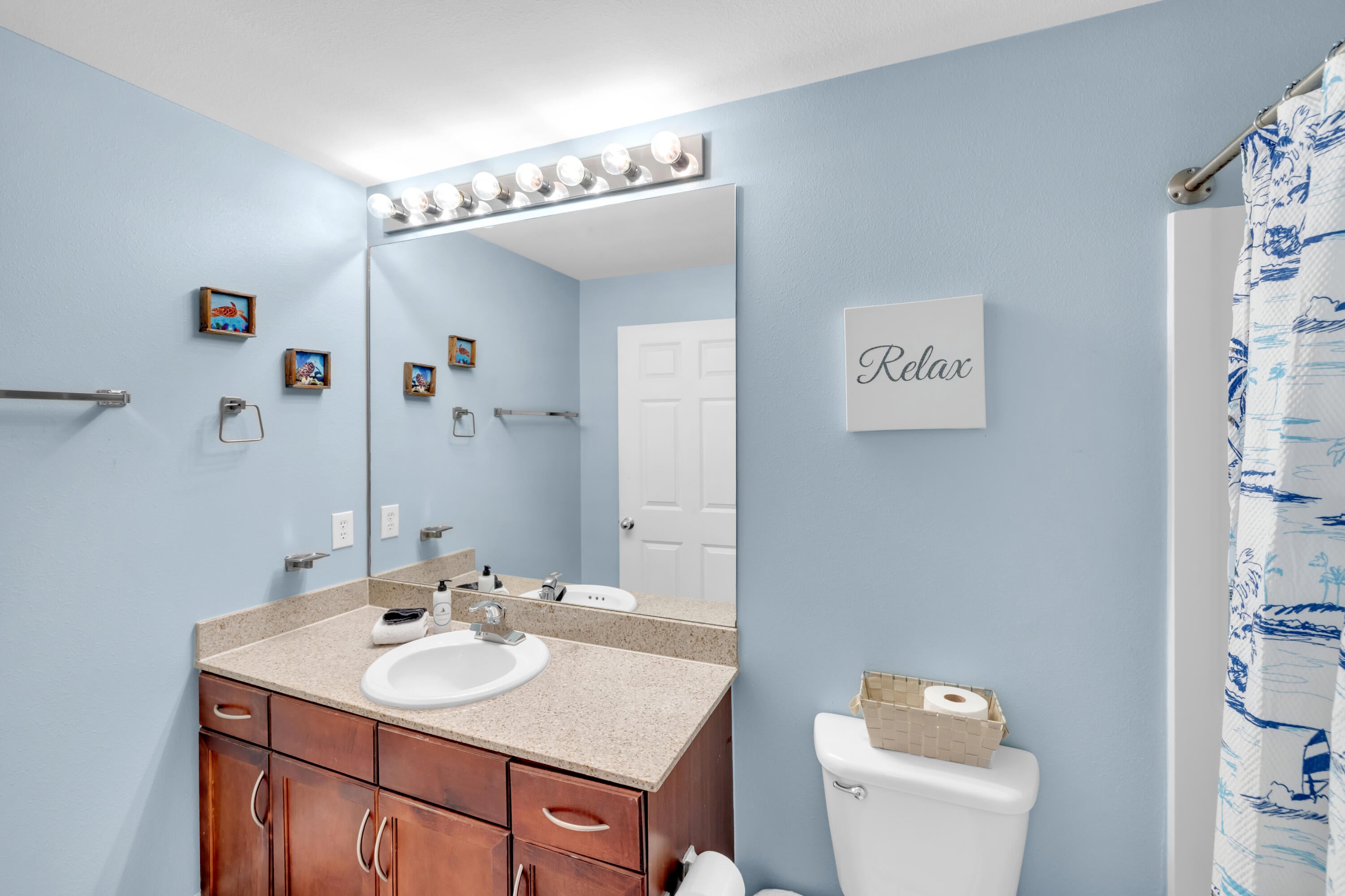 LAKETOWN WHARF - Residential