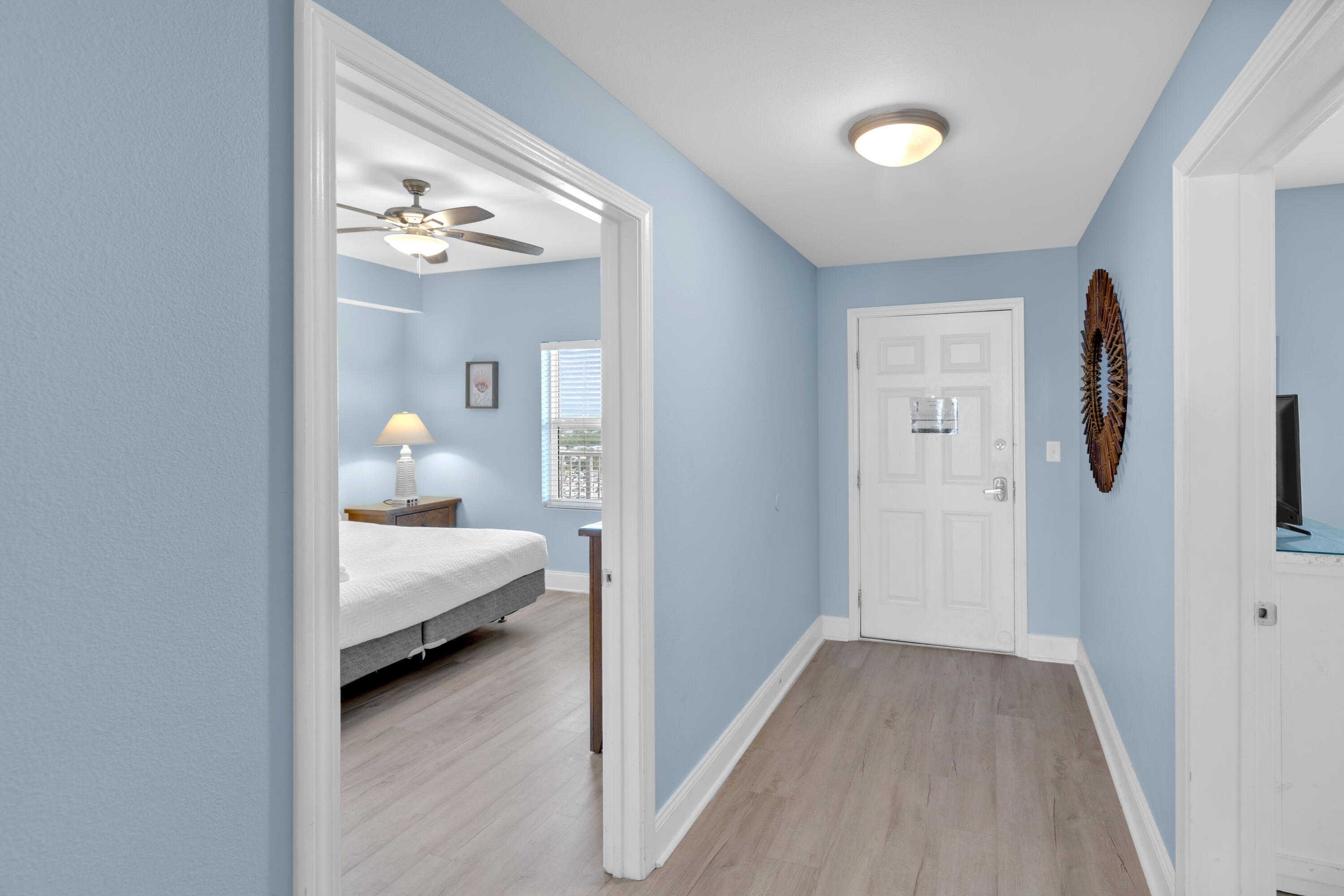 LAKETOWN WHARF - Residential