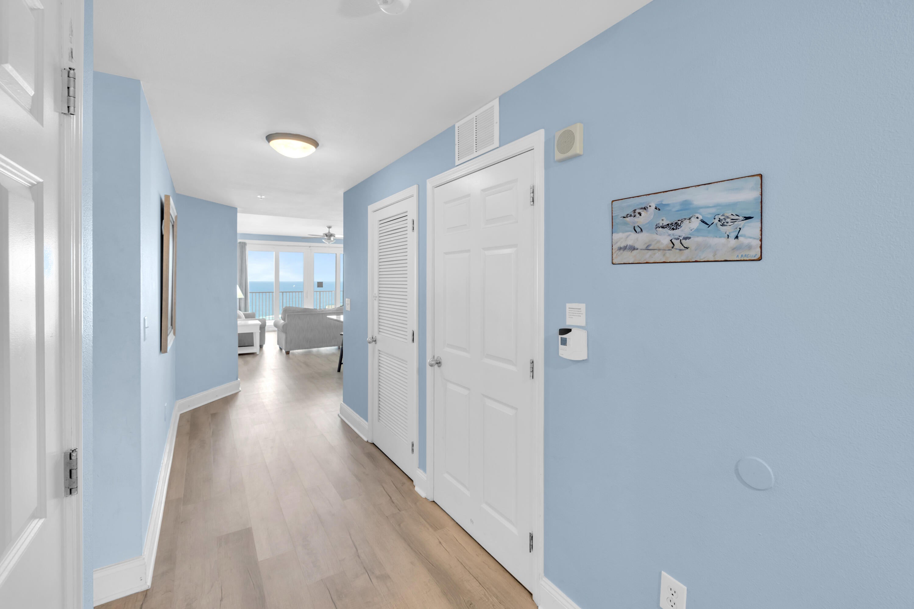 LAKETOWN WHARF - Residential