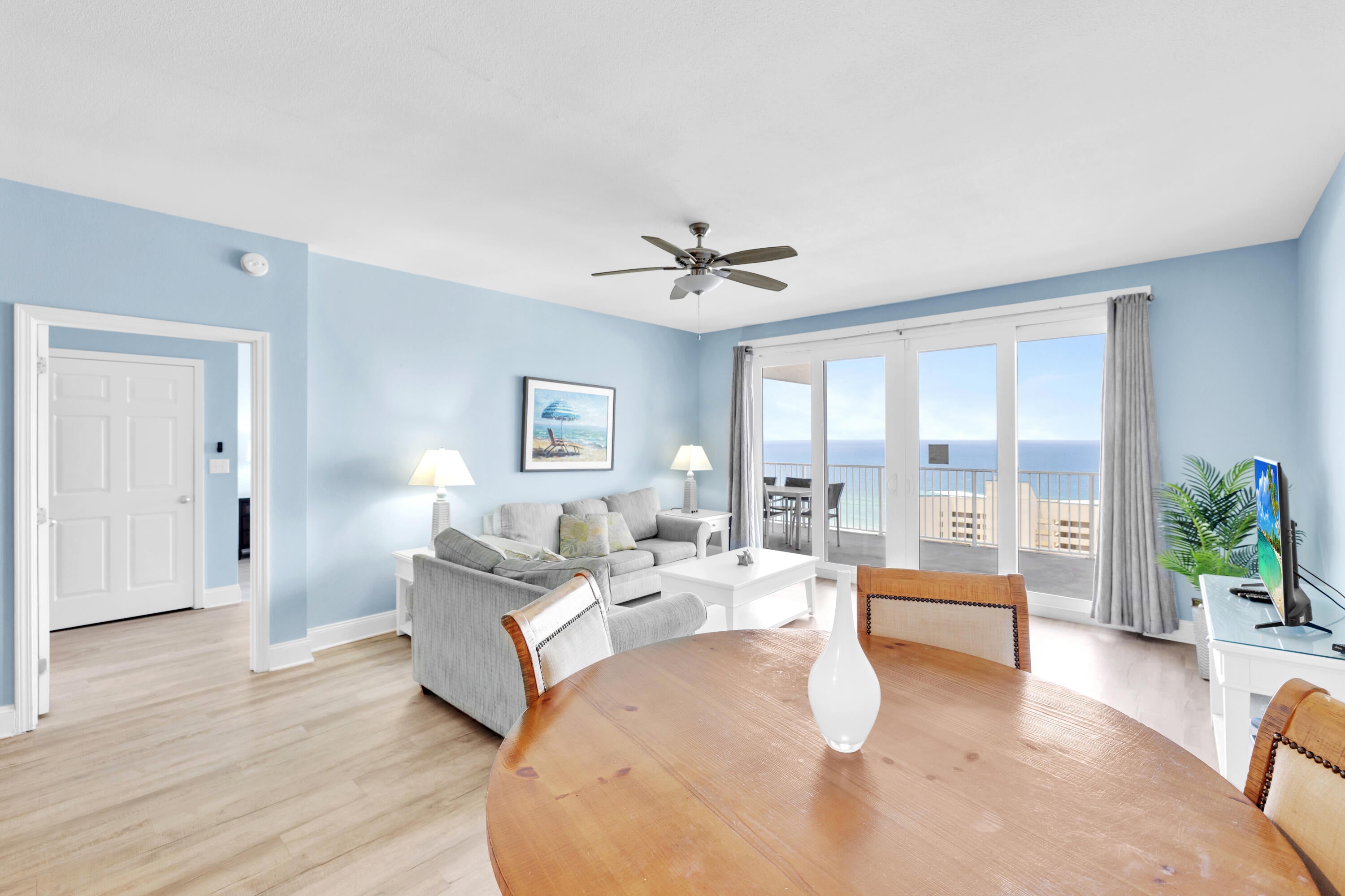 LAKETOWN WHARF - Residential