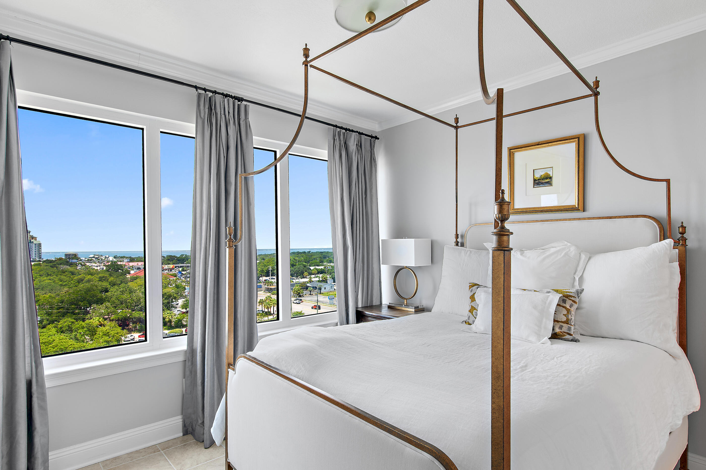 DESTIN YACHT CLUB - Residential