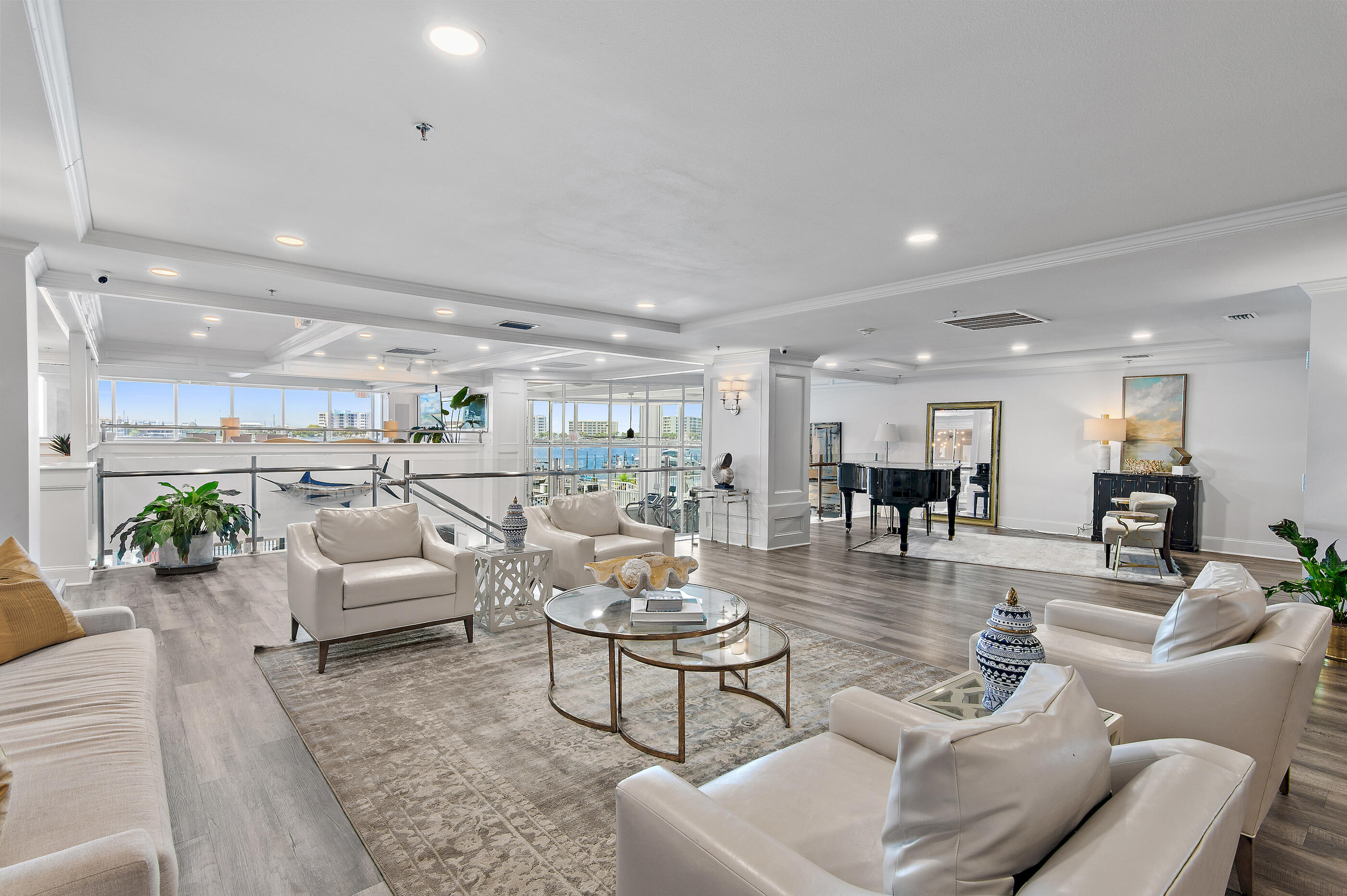 DESTIN YACHT CLUB - Residential